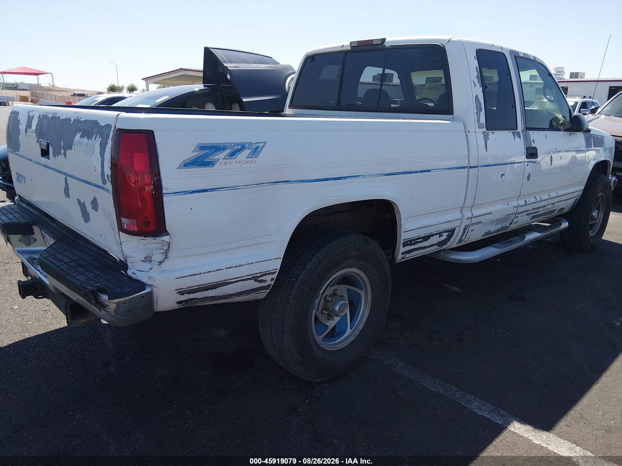 1997 Chevrolet K1500 Fleetside White vin: 2GCEK19R1V1129898