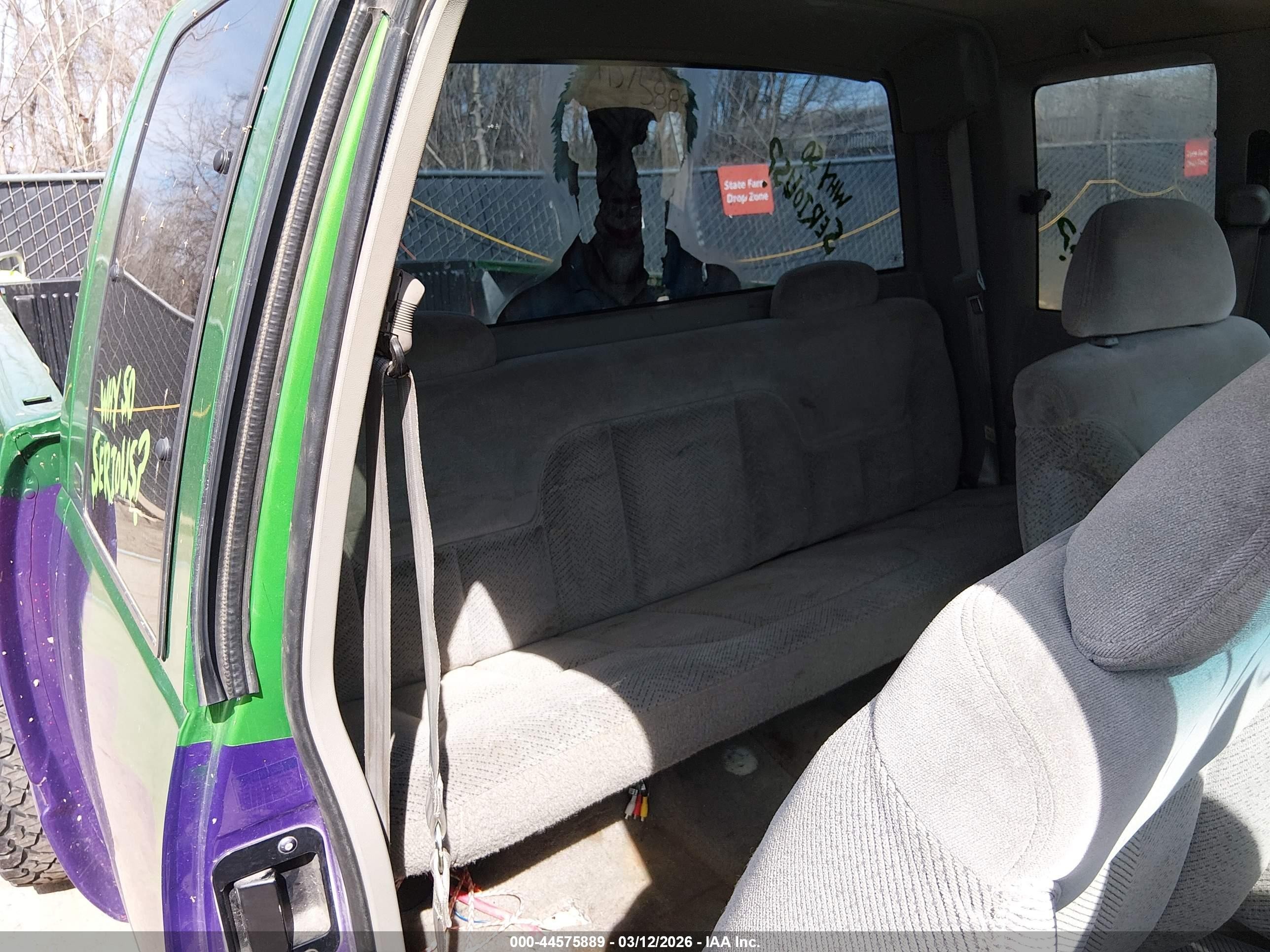 1997 Chevrolet K1500 Fleetside Green vin: 2GCEK19R1V1242525