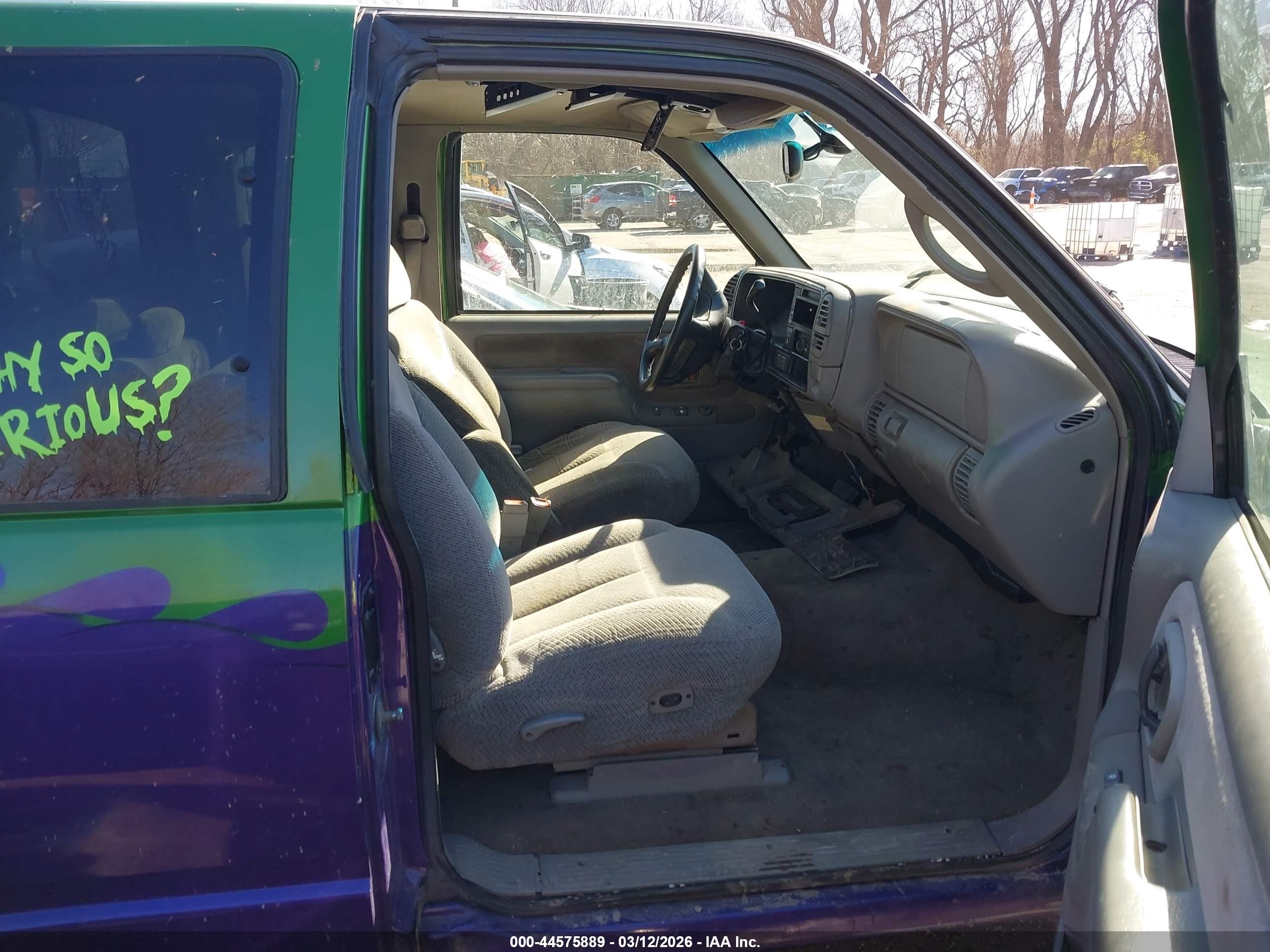 1997 Chevrolet K1500 Fleetside Green vin: 2GCEK19R1V1242525
