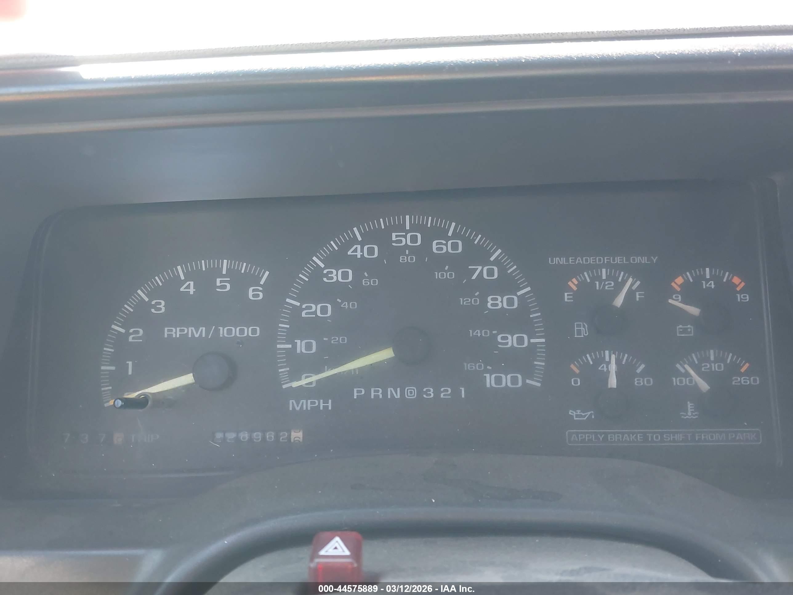 1997 Chevrolet K1500 Fleetside Green vin: 2GCEK19R1V1242525