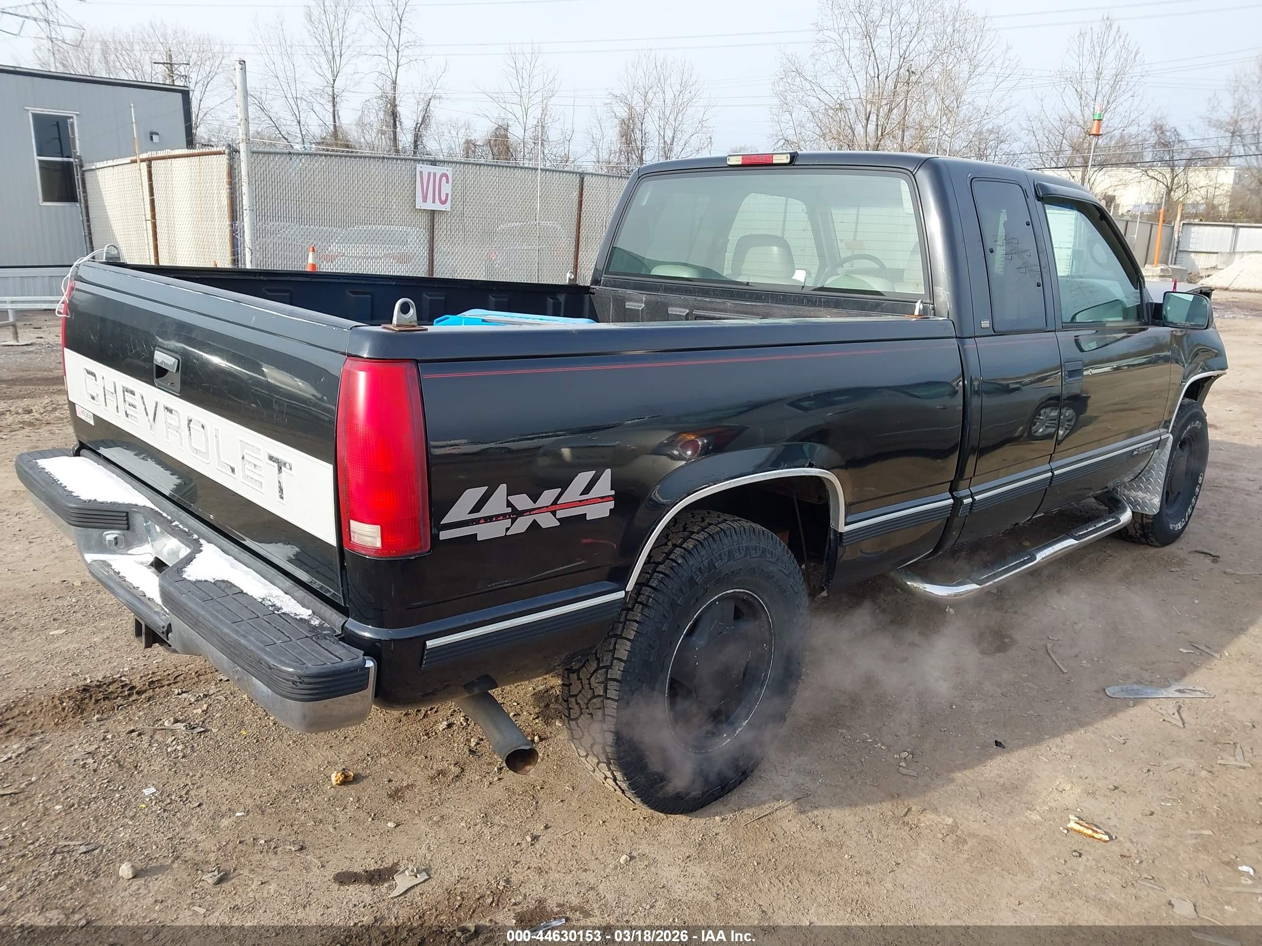 1997 Chevrolet K1500 Fleetside Black vin: 2GCEK19R1V1262516