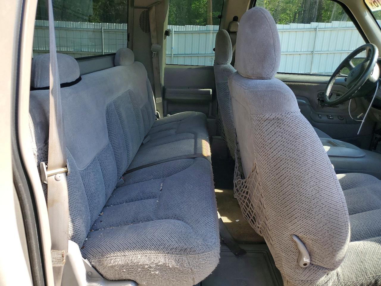 1998 Chevrolet Gmt-400 K1500 Серебряный vin: 2GCEK19R1W1210224