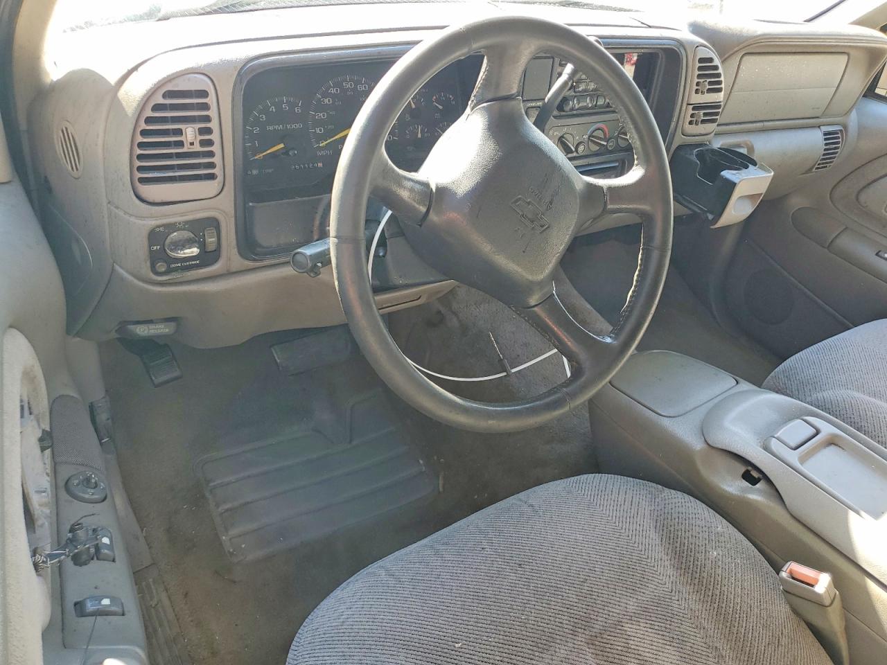 1998 Chevrolet Gmt-400 K1500 Серебряный vin: 2GCEK19R1W1210224
