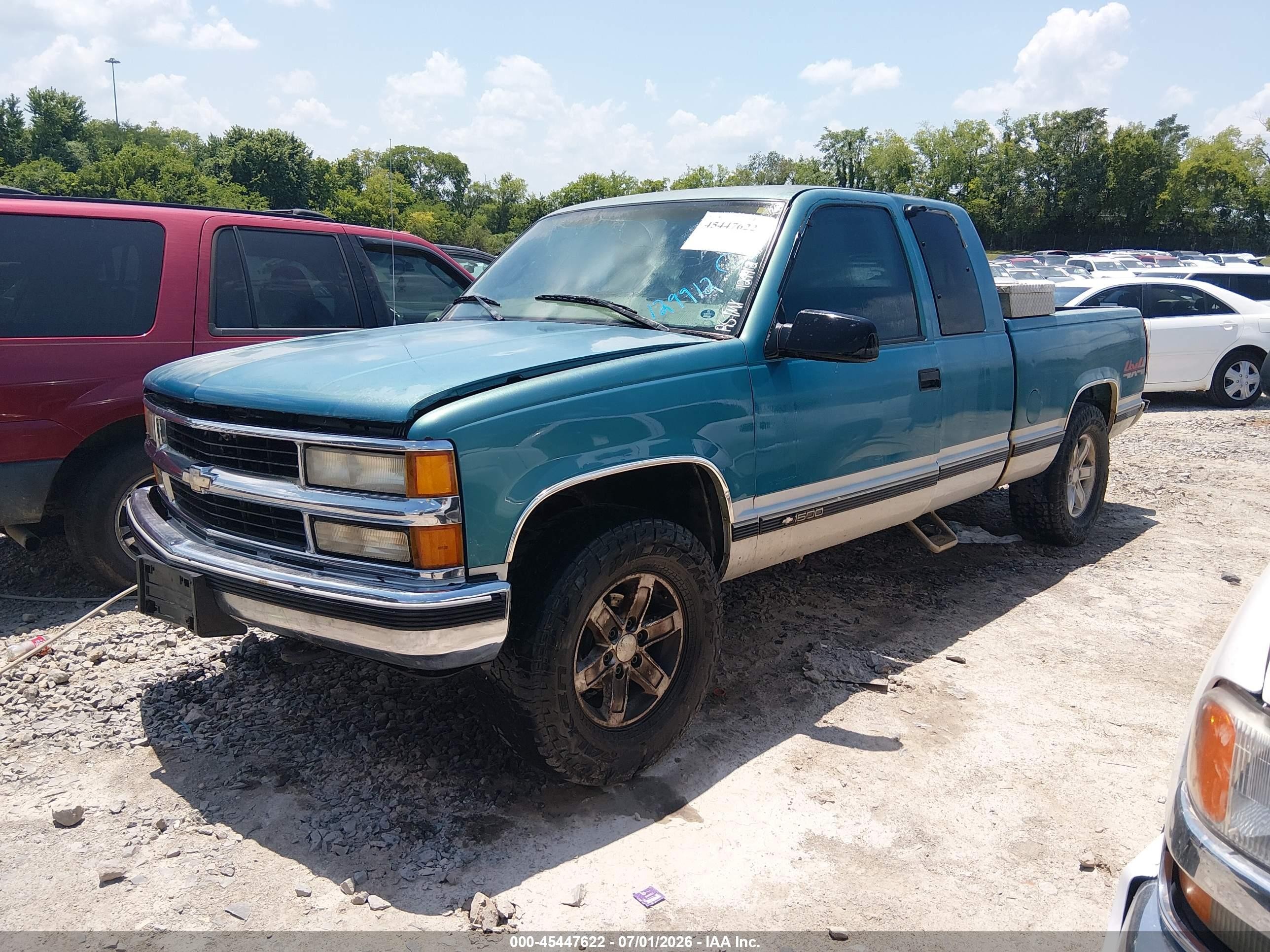 1997 Chevrolet K1500 Fleetside Green vin: 2GCEK19R2V1129912