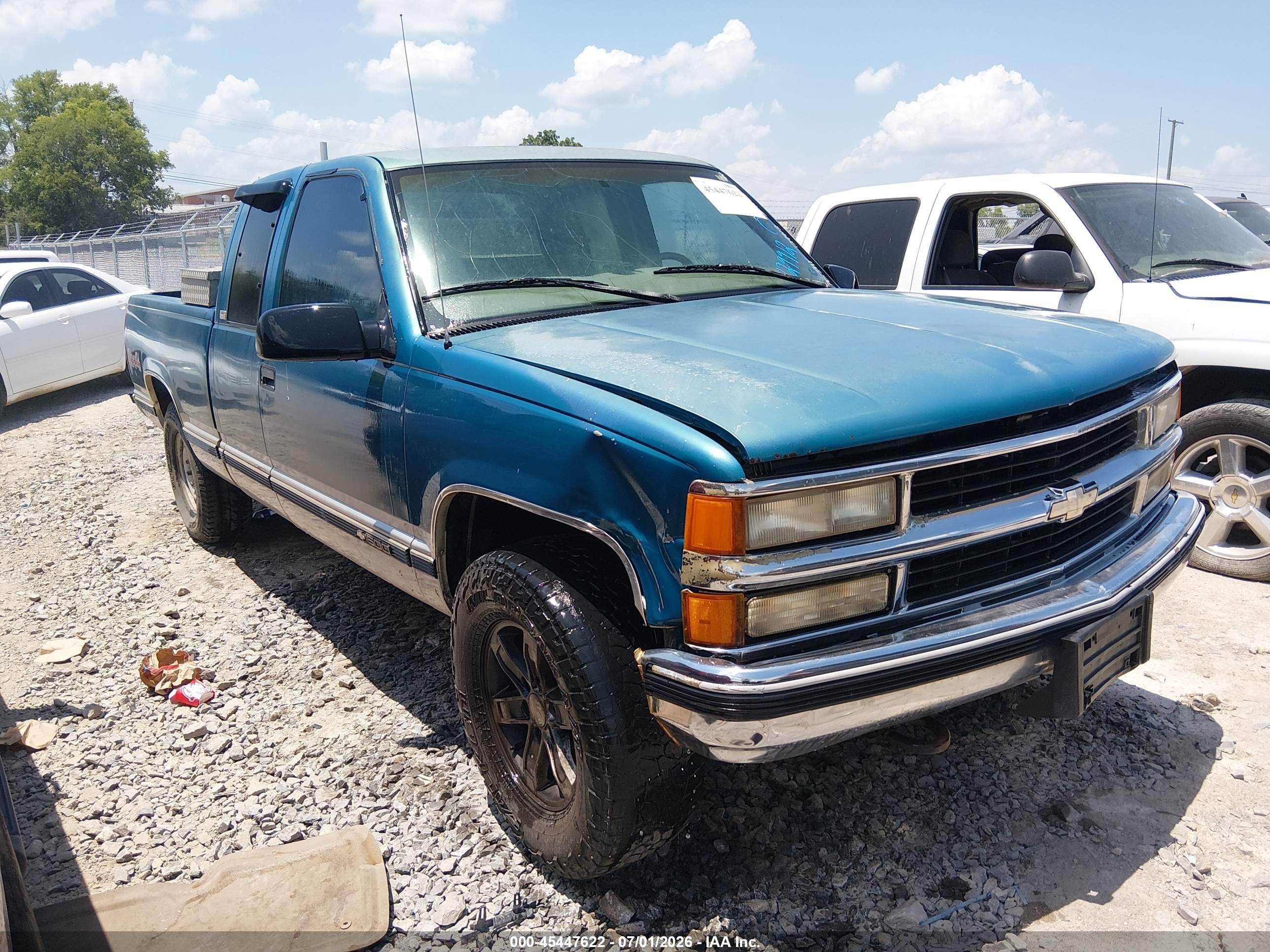 1997 Chevrolet K1500 Fleetside Green vin: 2GCEK19R2V1129912