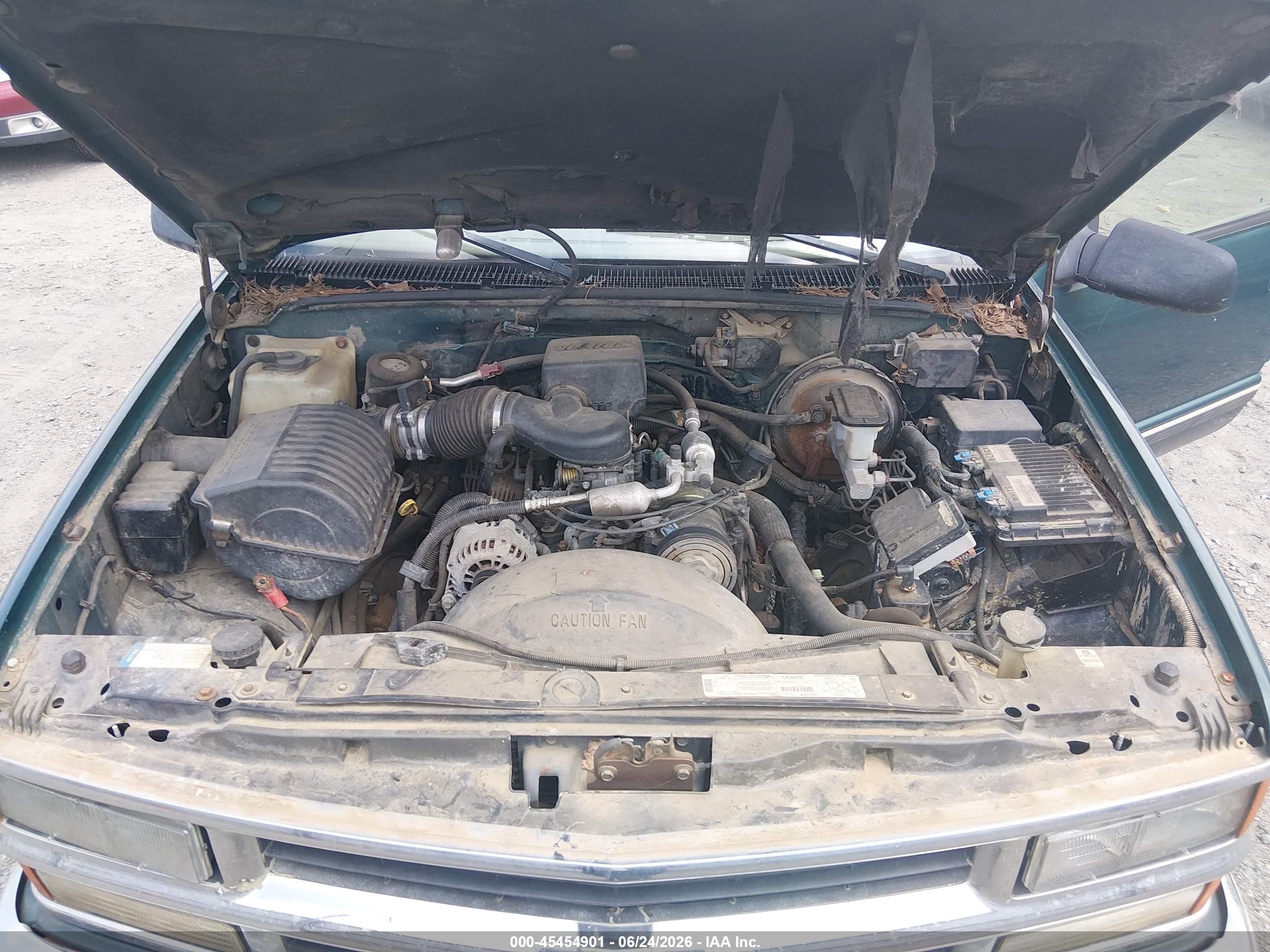 1998 Chevrolet C/k 1500 Fleetside Green vin: 2GCEK19R2W1145321