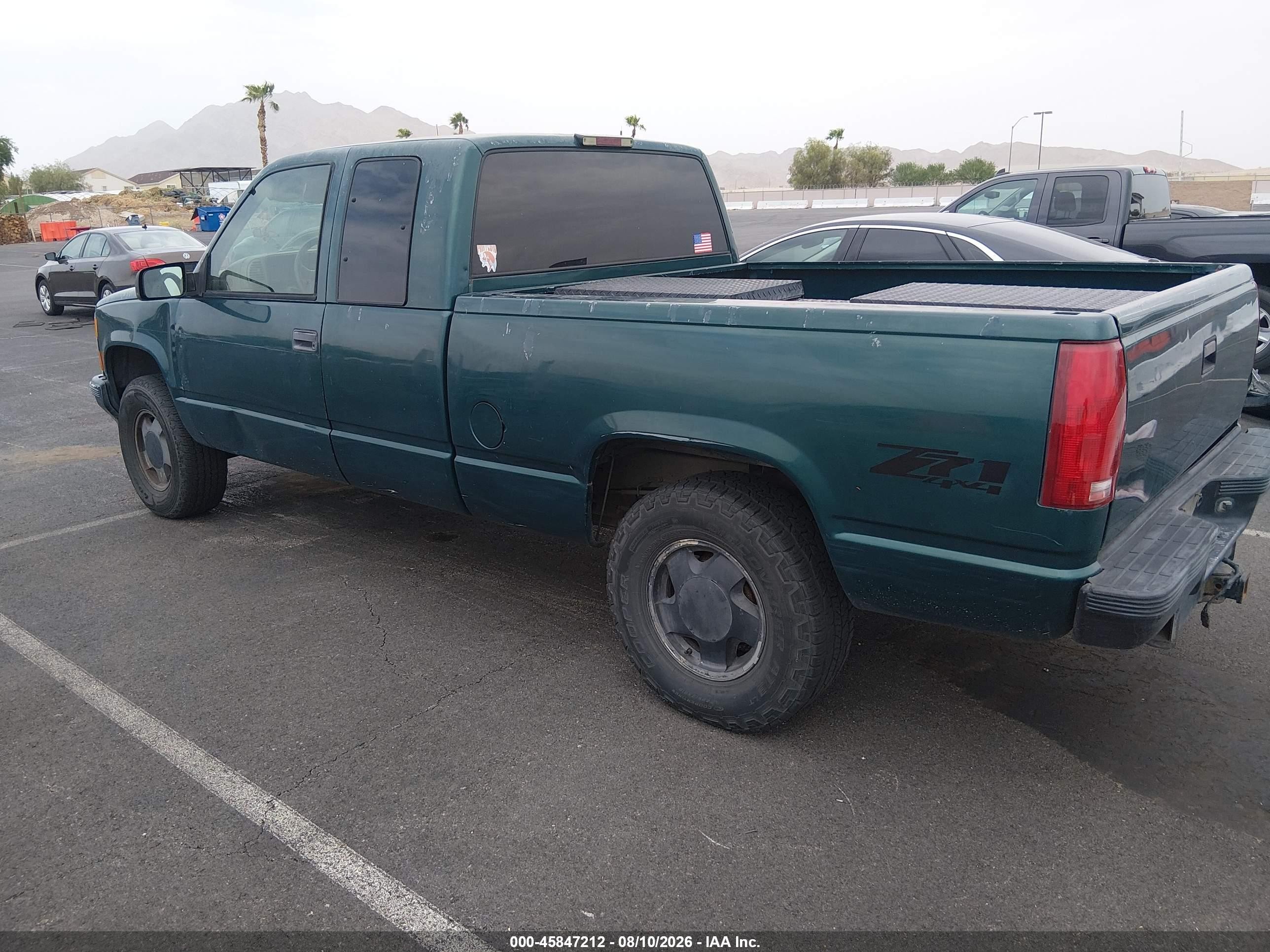 1997 Chevrolet K1500 Fleetside Green vin: 2GCEK19R3V1227704