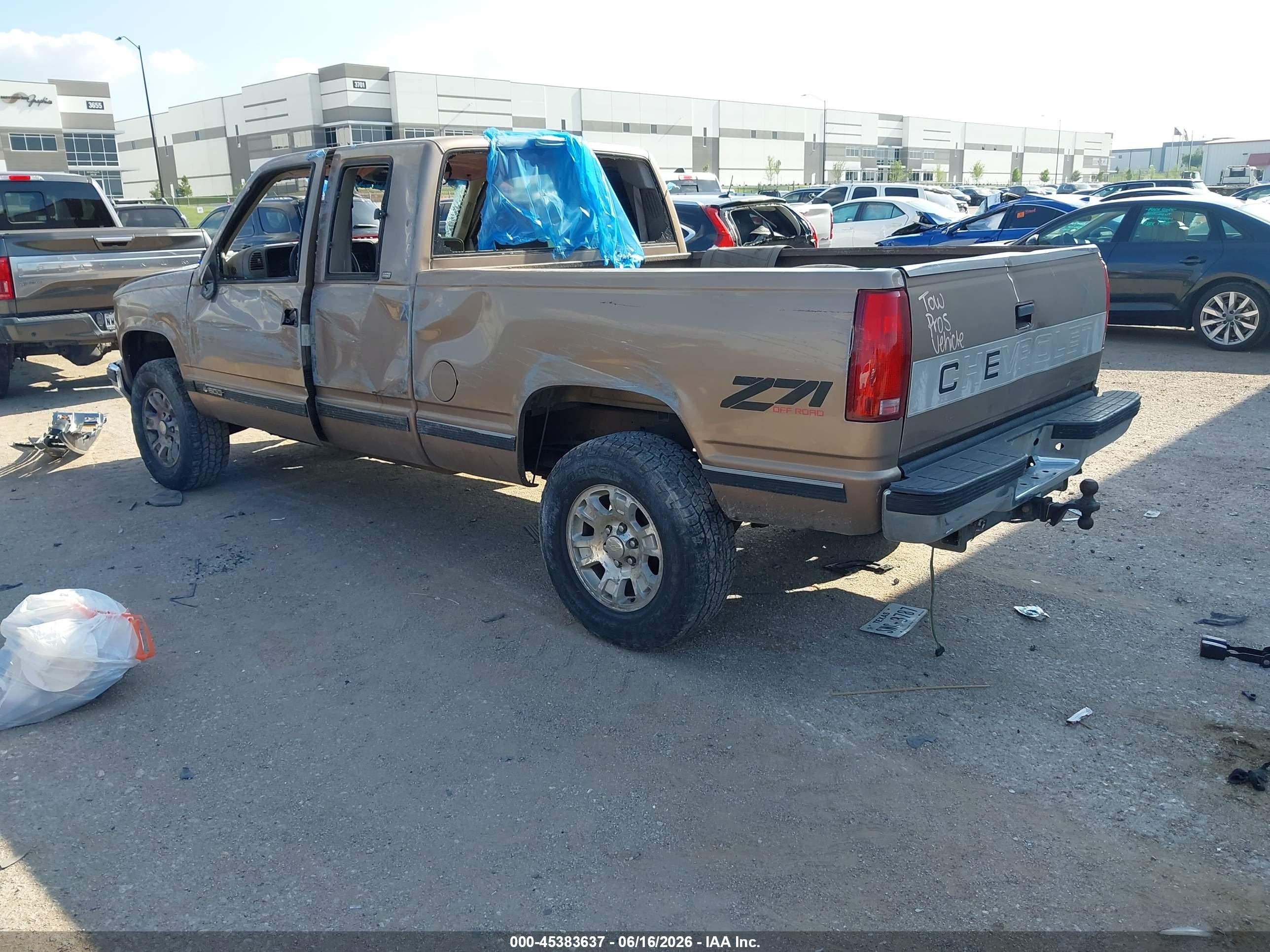 1997 Chevrolet K1500 Fleetside Brown vin: 2GCEK19R3V1241831