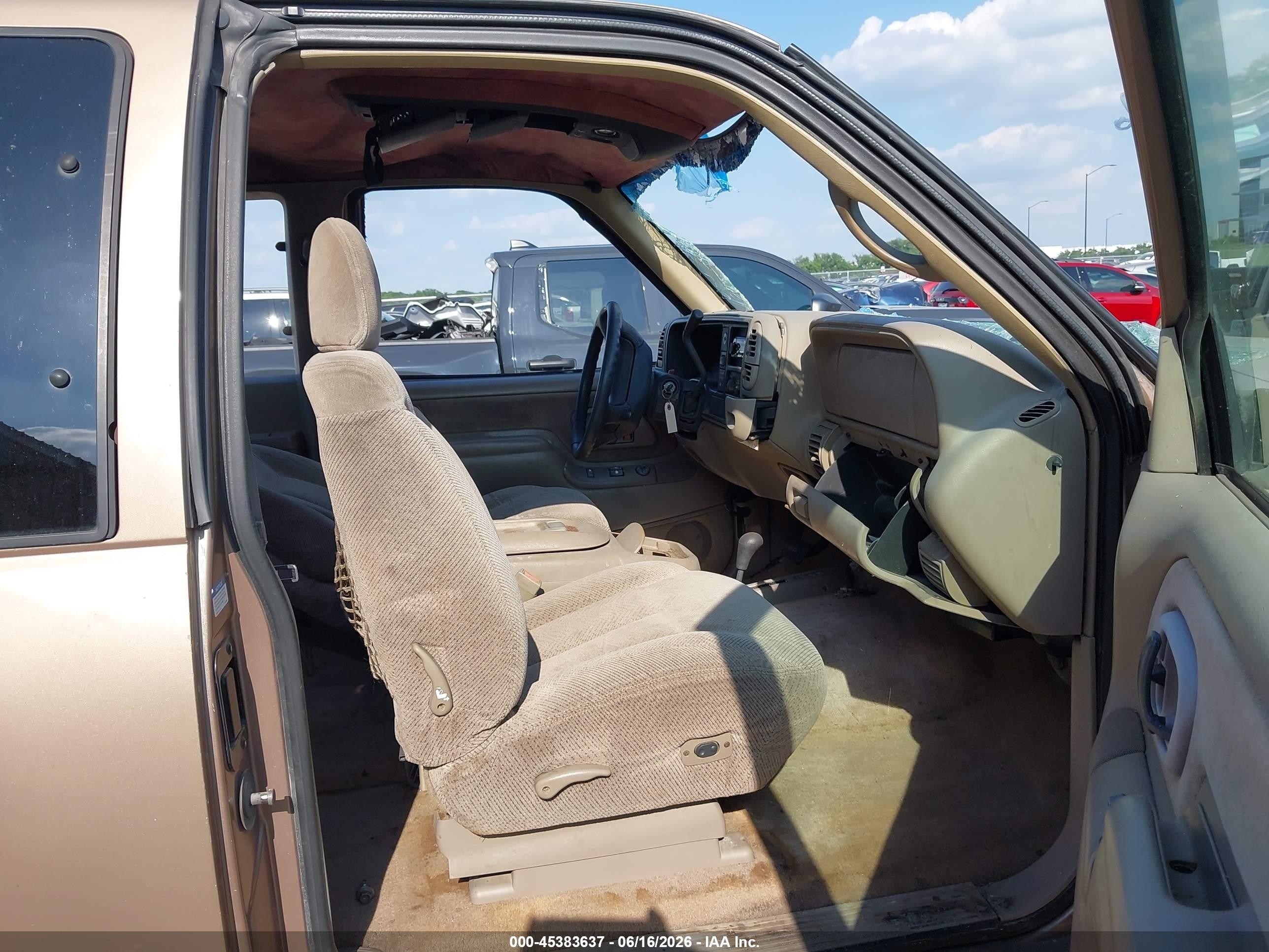 1997 Chevrolet K1500 Fleetside Brown vin: 2GCEK19R3V1241831