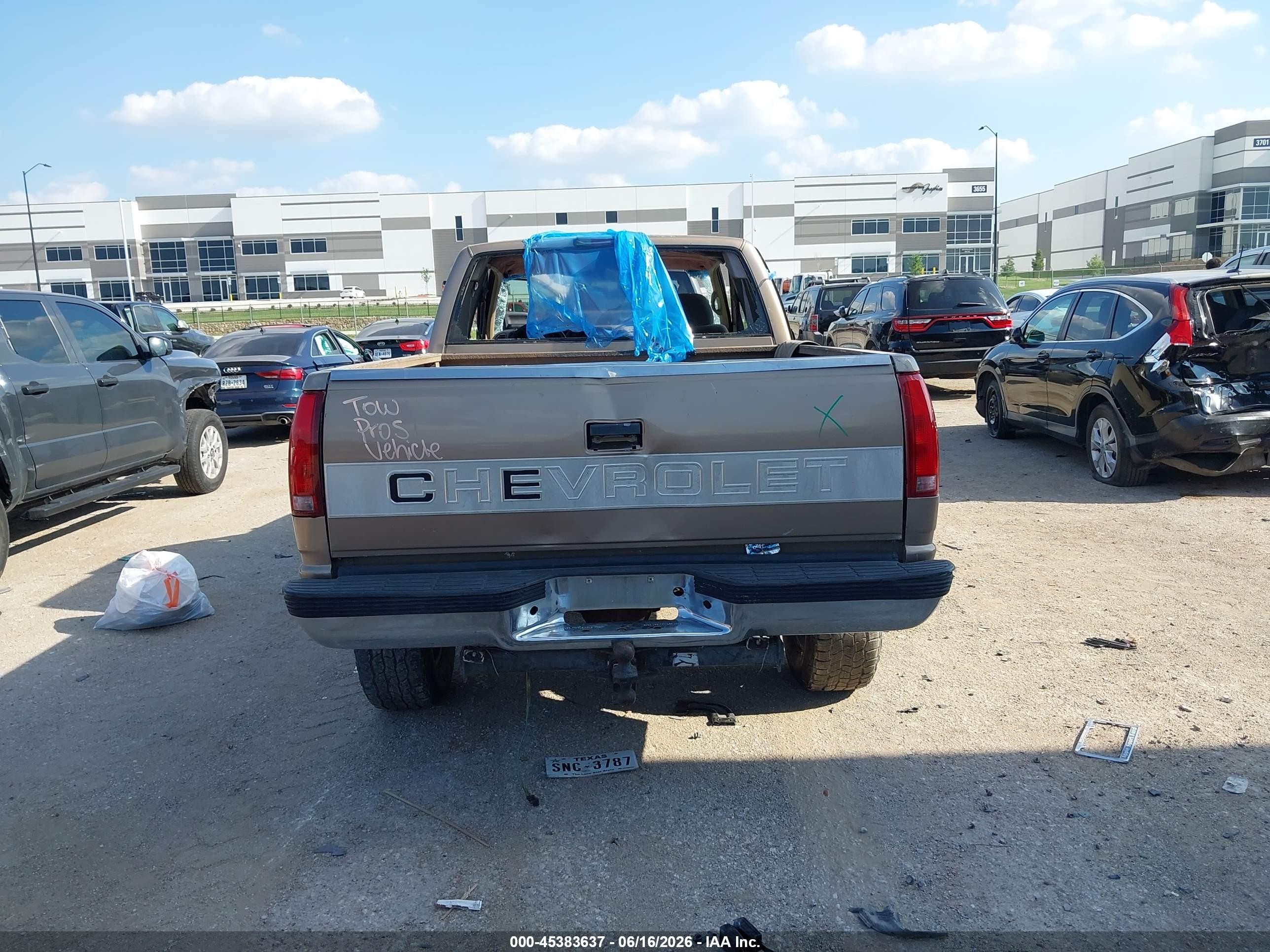 1997 Chevrolet K1500 Fleetside Brown vin: 2GCEK19R3V1241831
