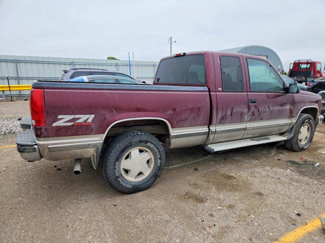 1998 Chevrolet Gmt-400 K1500 Бордовый vin: 2GCEK19R3W1136305