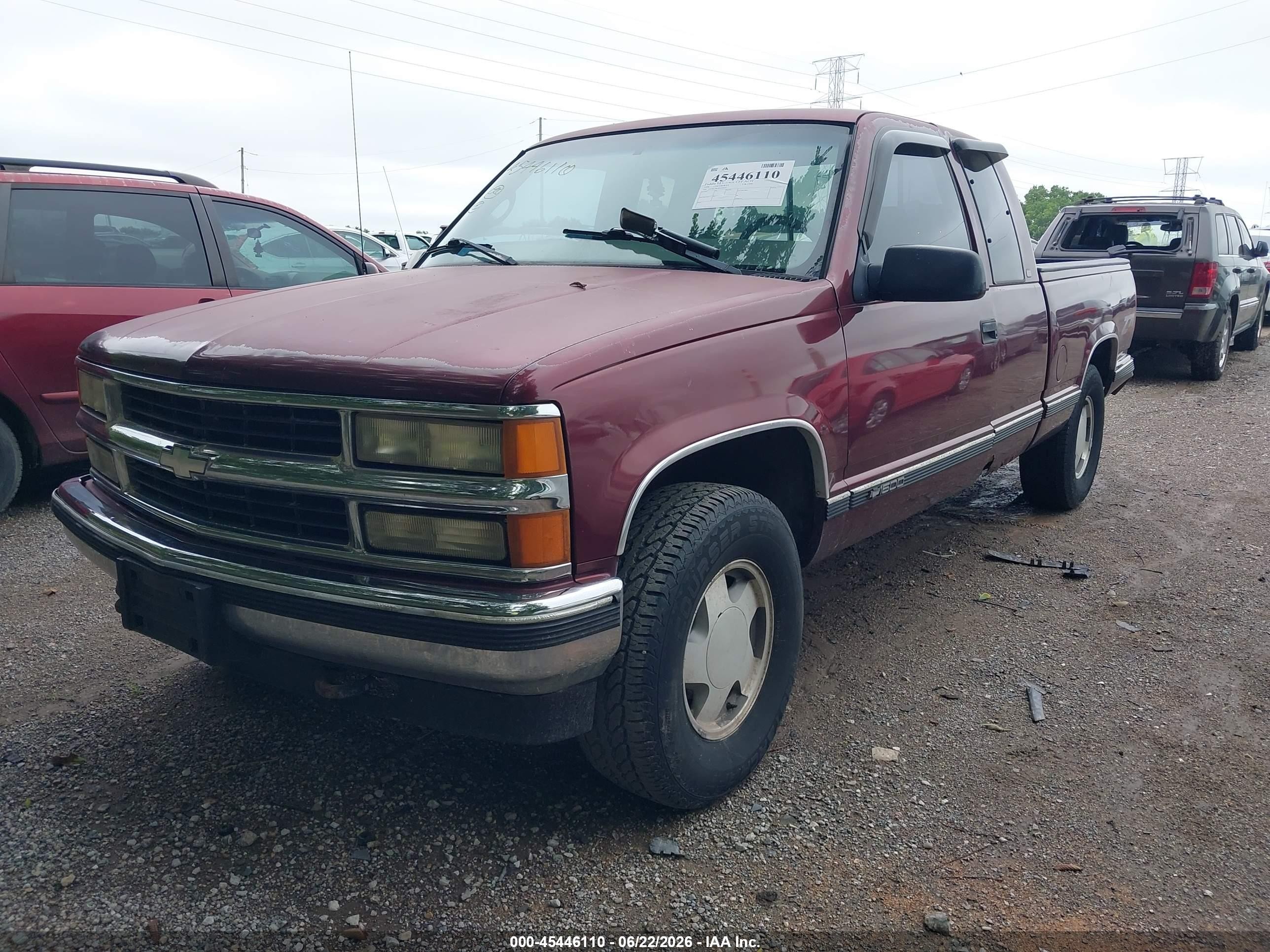 1998 Chevrolet C/k 1500 Fleetside Burgundy vin: 2GCEK19R3W1243015