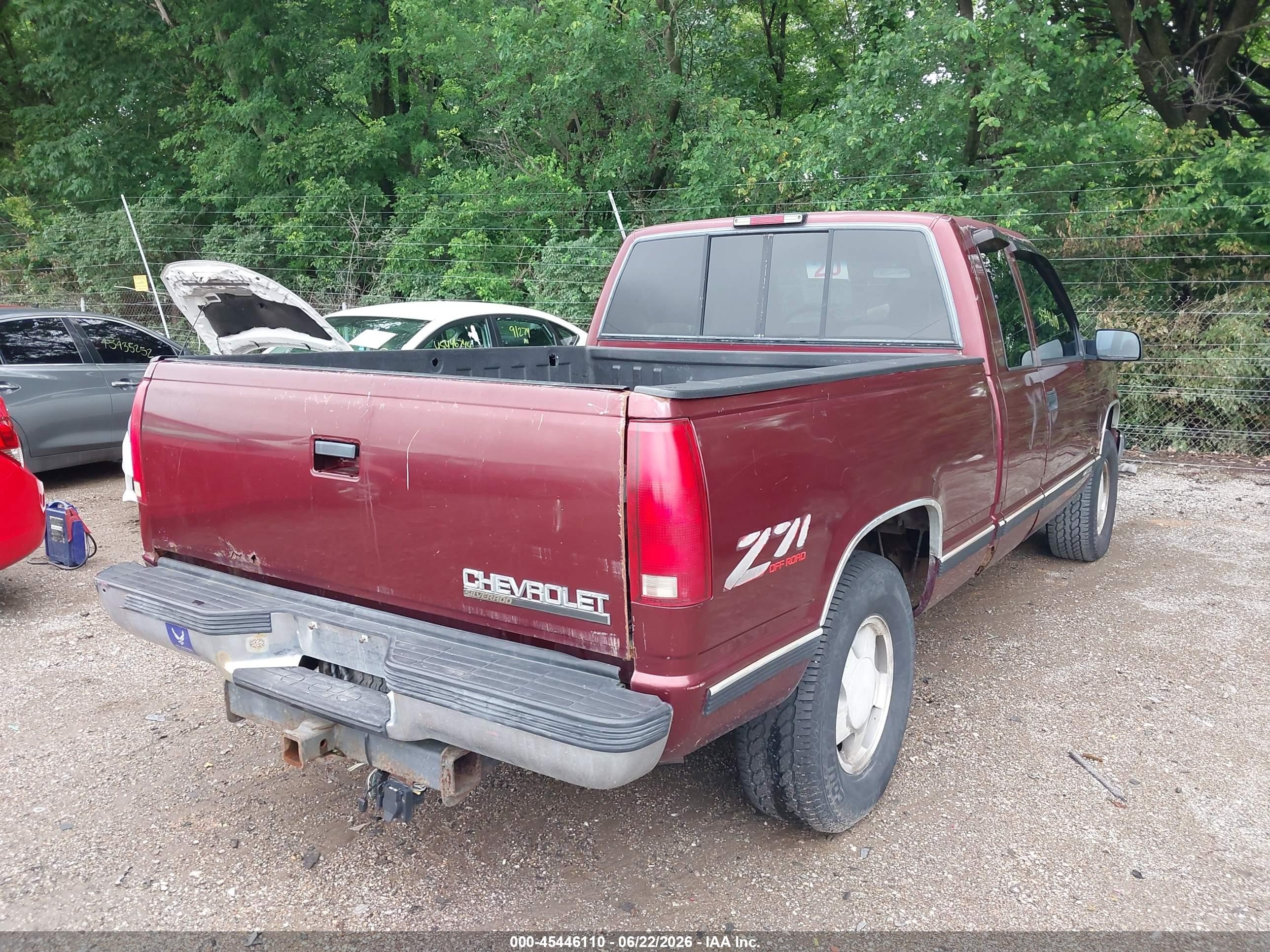 1998 Chevrolet C/k 1500 Fleetside Burgundy vin: 2GCEK19R3W1243015
