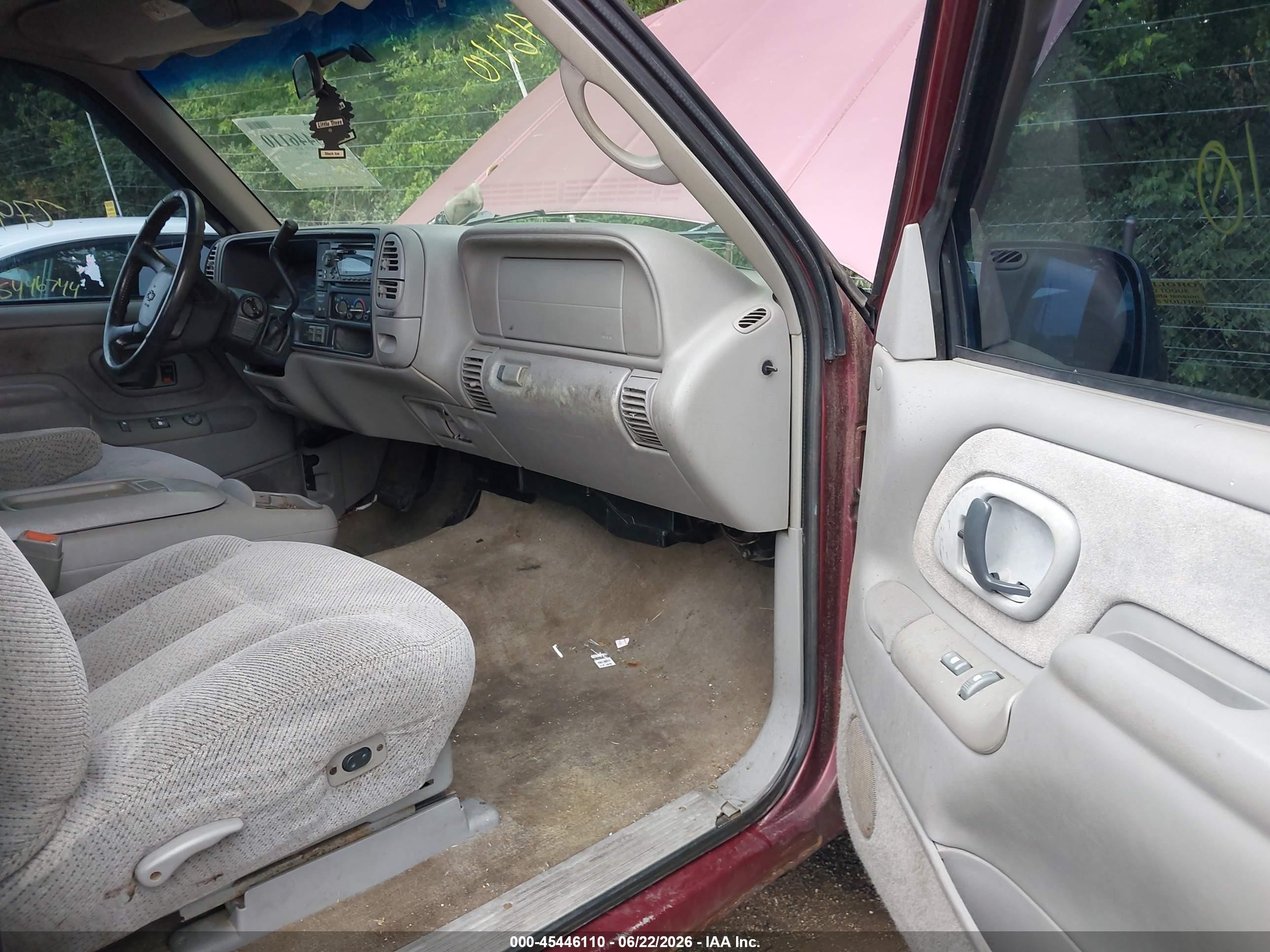 1998 Chevrolet C/k 1500 Fleetside Burgundy vin: 2GCEK19R3W1243015