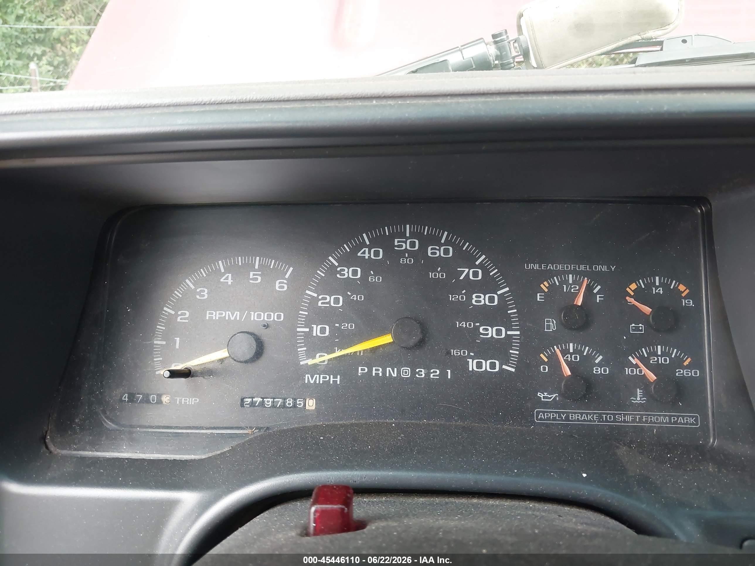 1998 Chevrolet C/k 1500 Fleetside Burgundy vin: 2GCEK19R3W1243015