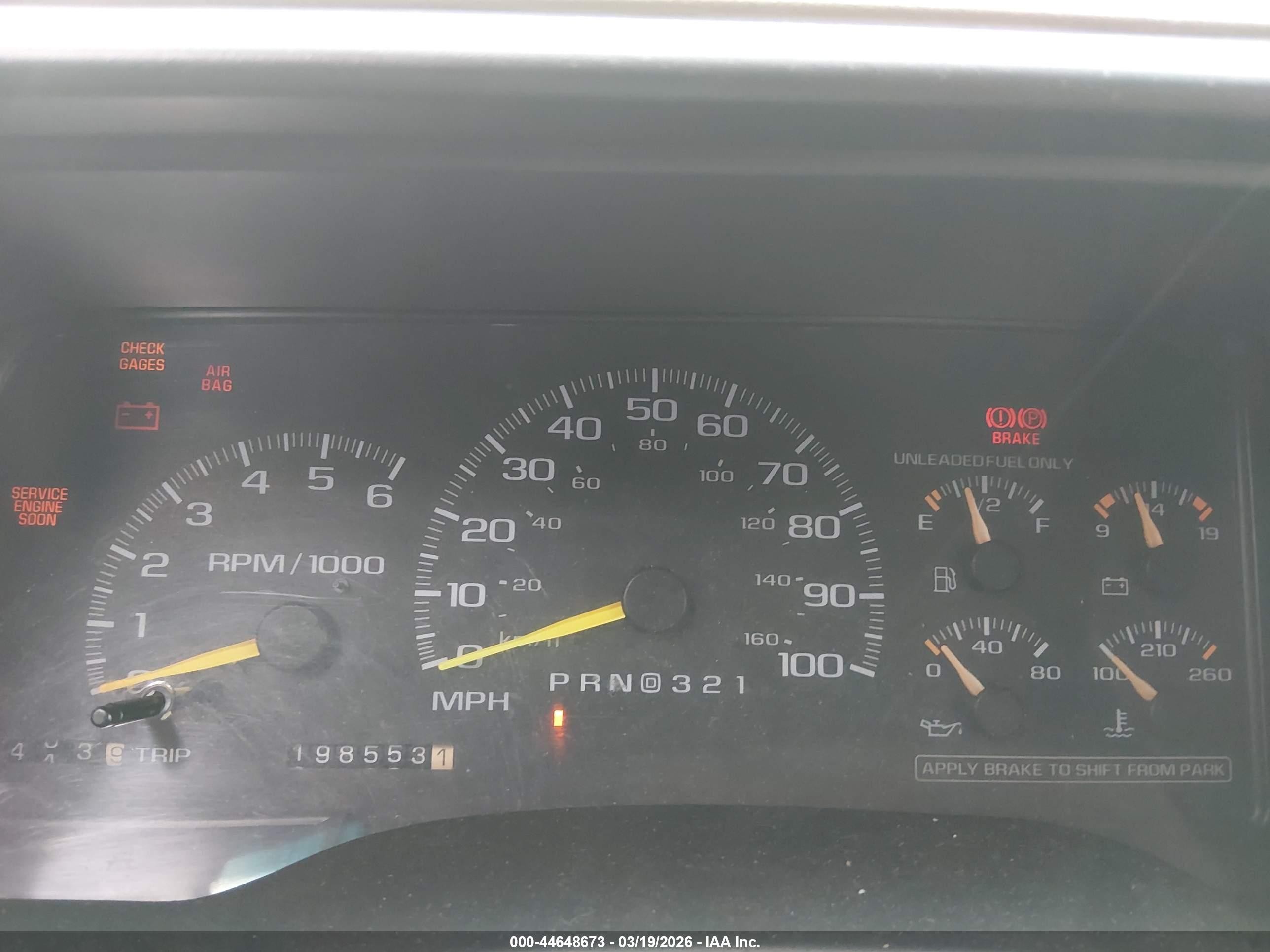 1997 Chevrolet K1500 Fleetside Зеленый vin: 2GCEK19R4V1111430
