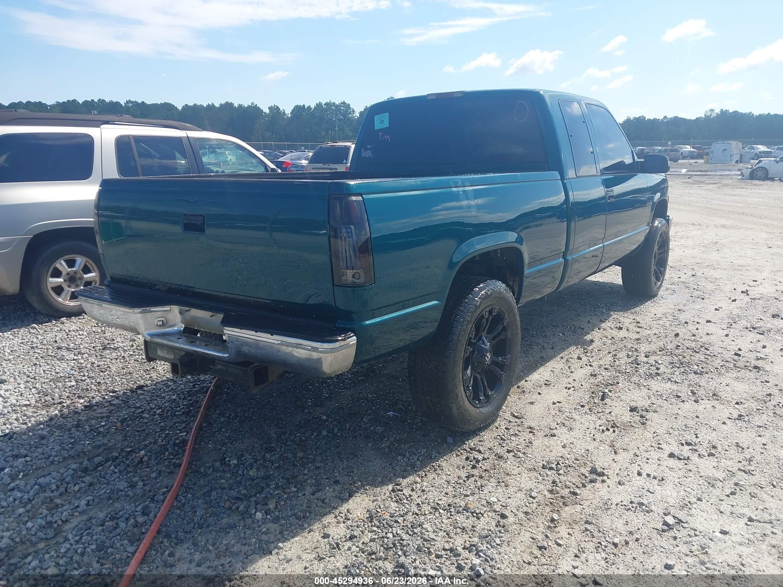 1997 Chevrolet K1500 Fleetside Green vin: 2GCEK19R4V1182918