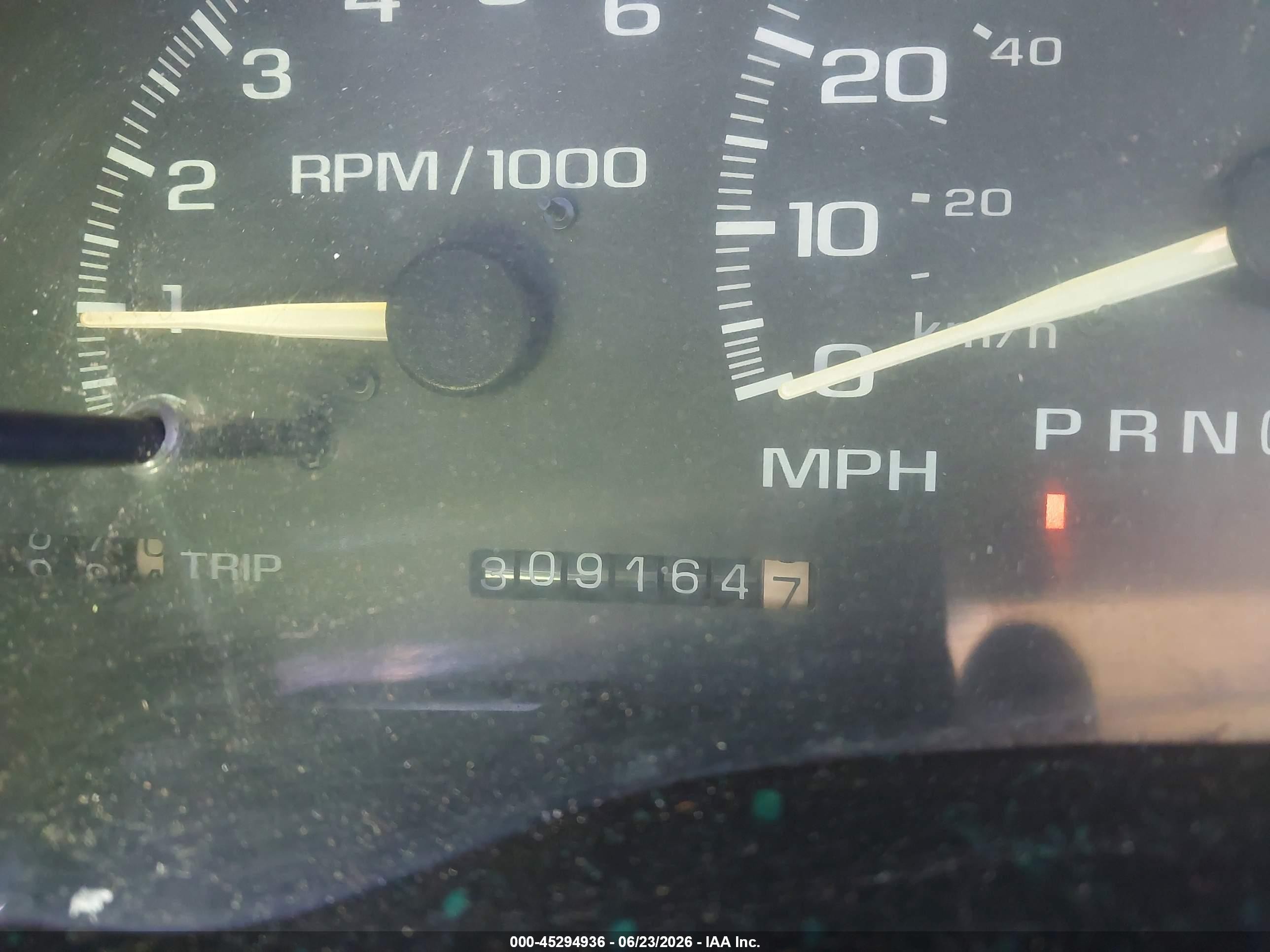 1997 Chevrolet K1500 Fleetside Green vin: 2GCEK19R4V1182918