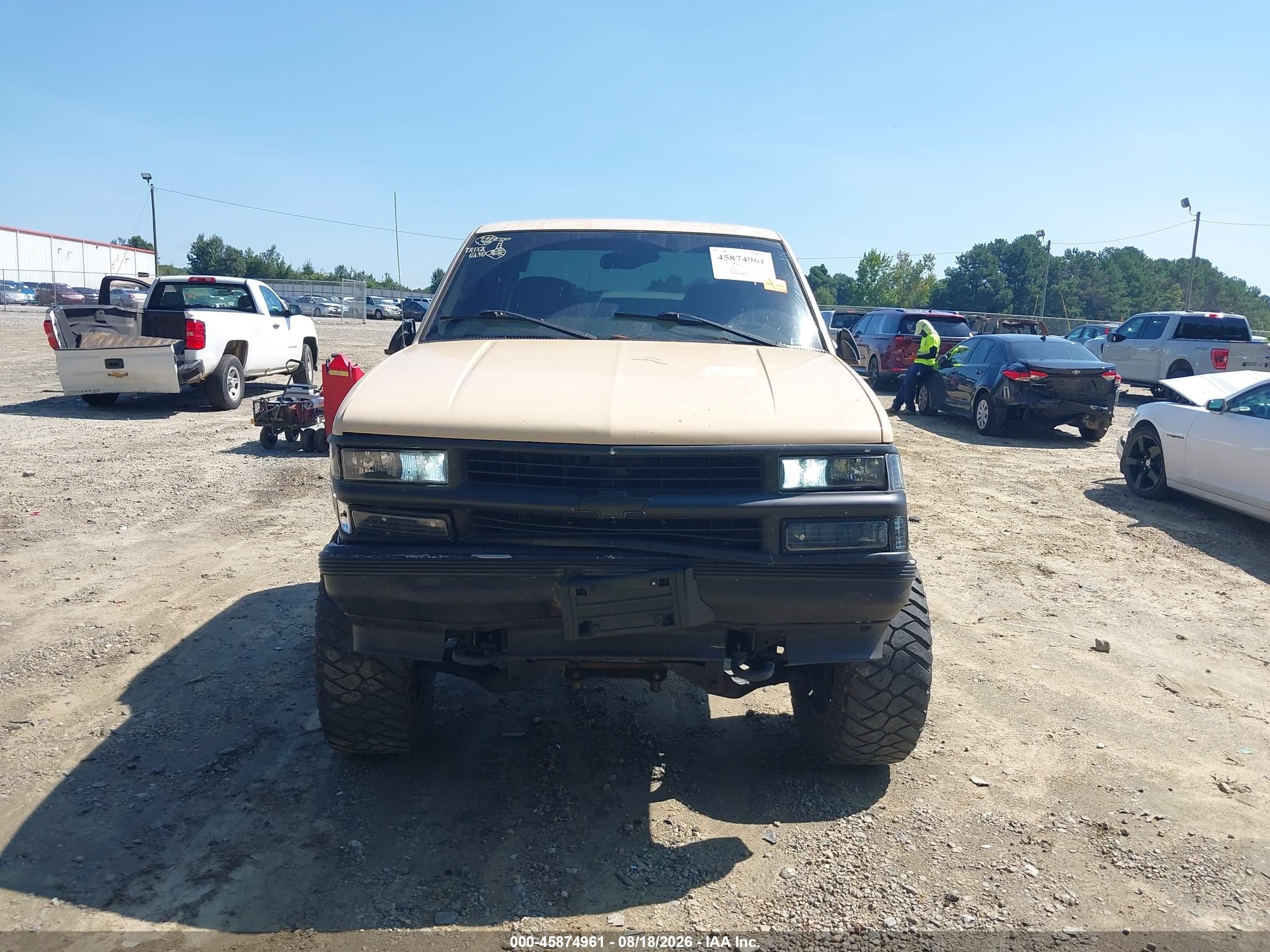 1997 Chevrolet K1500 Sportside Beige vin: 2GCEK19R4V1250232