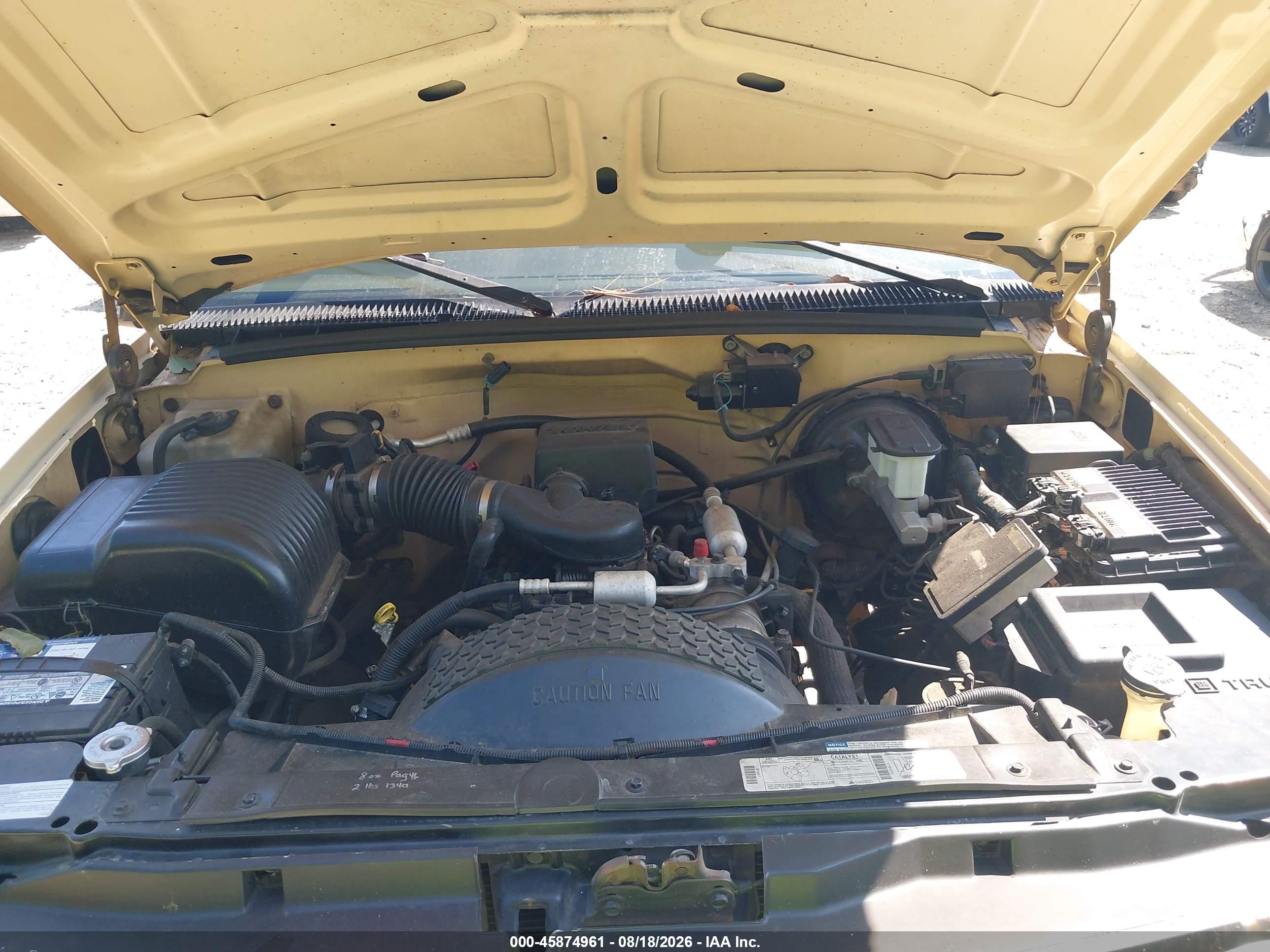 1997 Chevrolet K1500 Sportside Beige vin: 2GCEK19R4V1250232