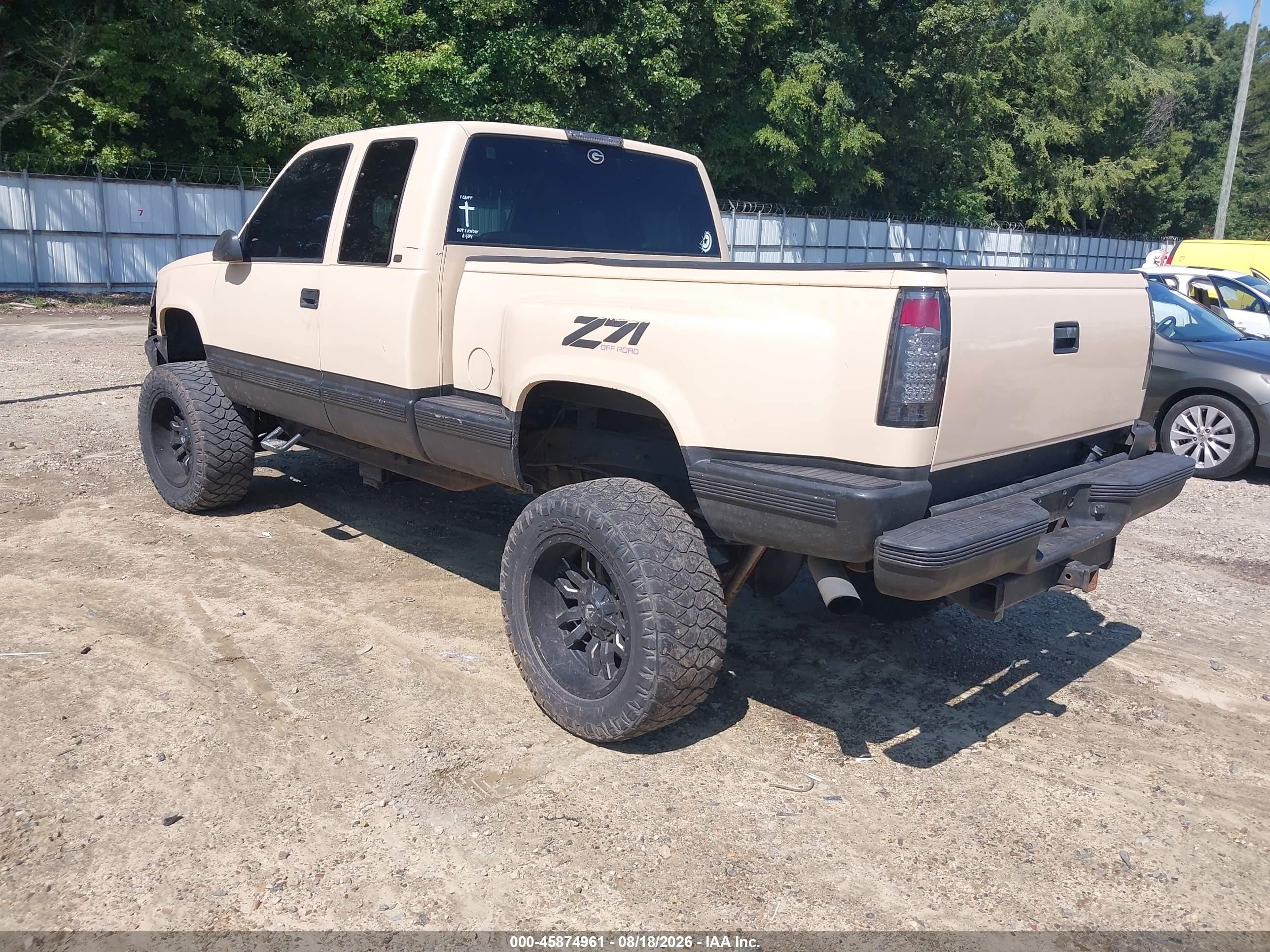 1997 Chevrolet K1500 Sportside Beige vin: 2GCEK19R4V1250232
