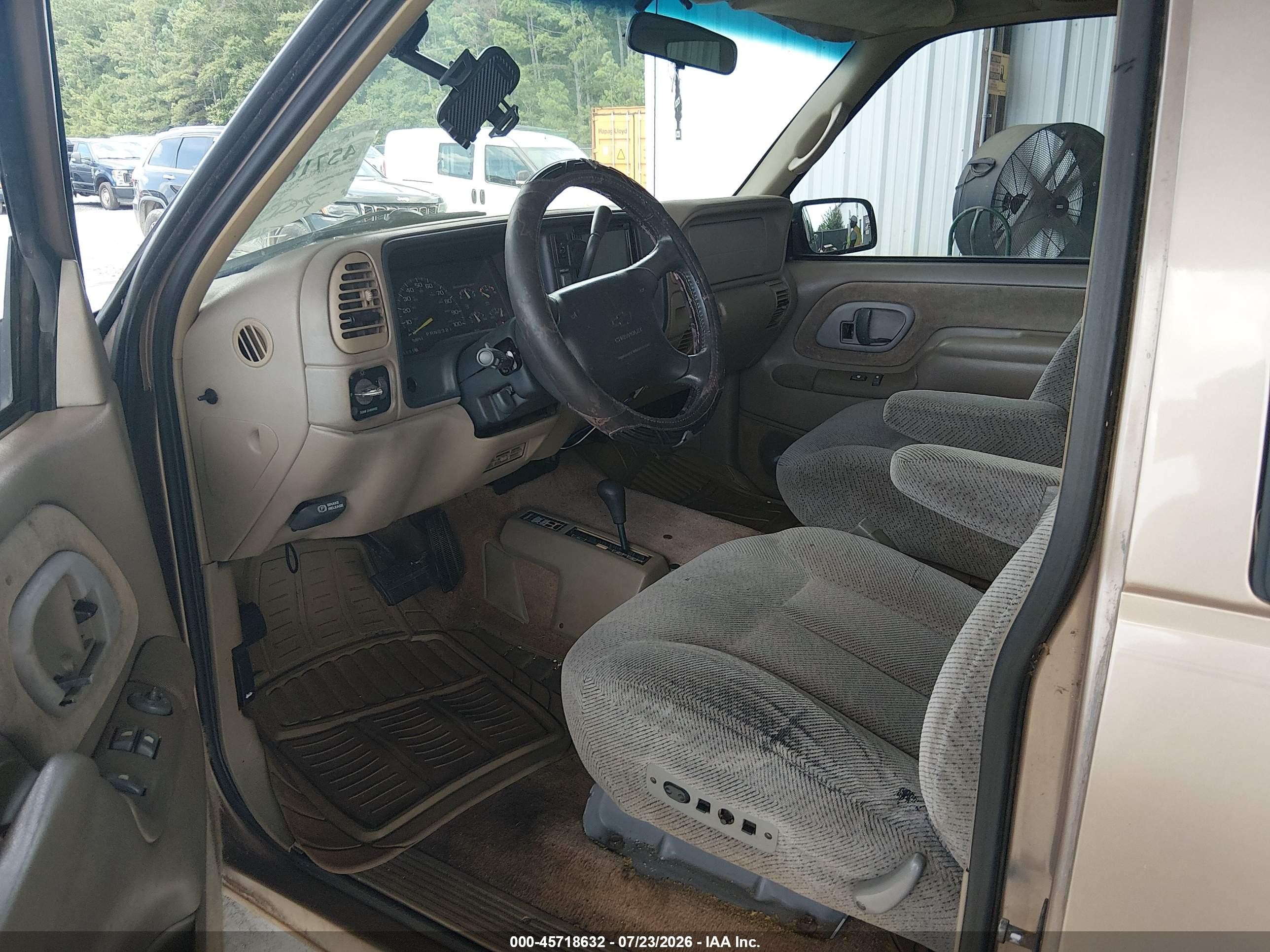 1997 Chevrolet K1500 Fleetside Tan vin: 2GCEK19R4V1266527