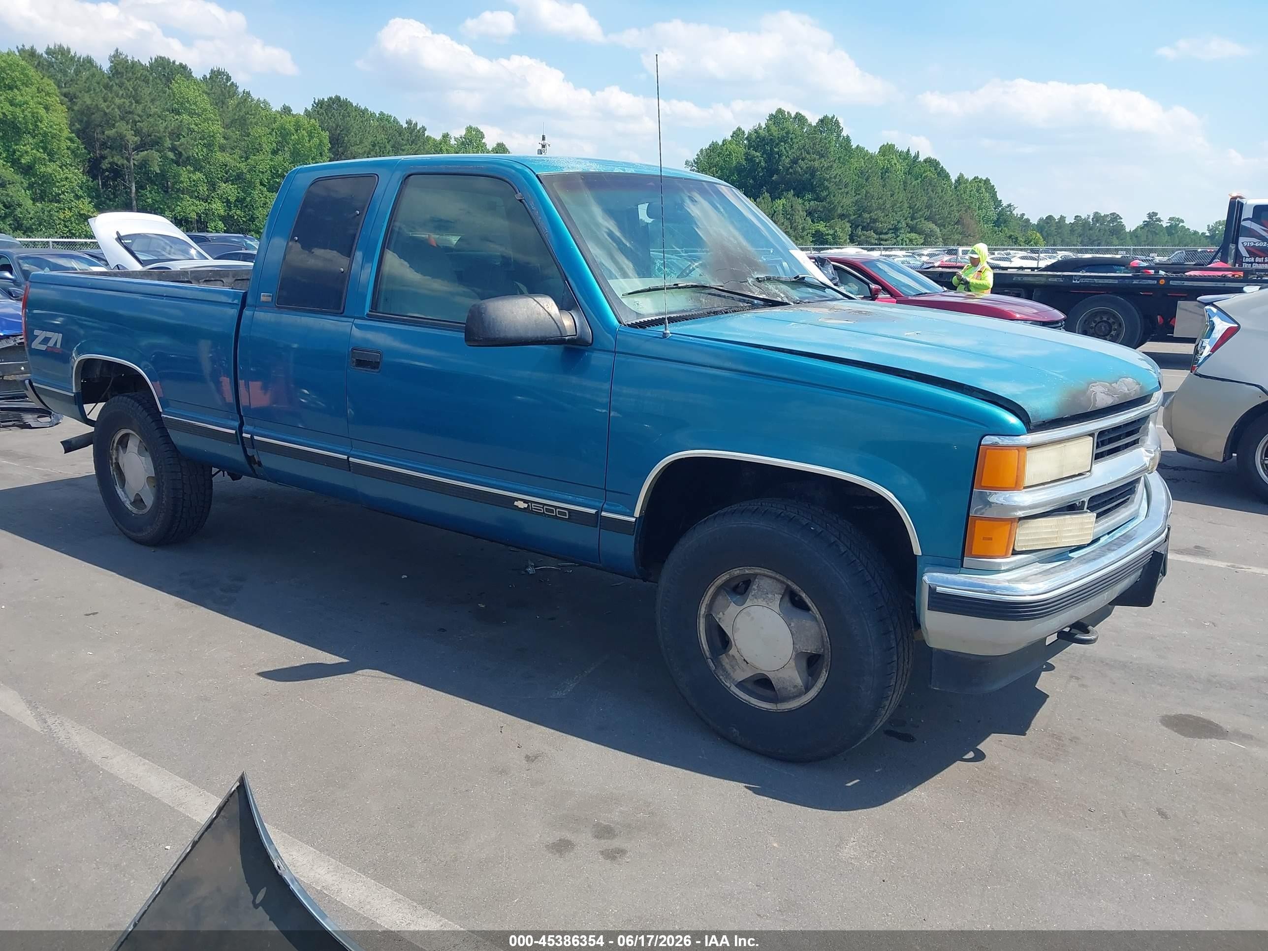 1997 Chevrolet K1500 Fleetside Turquoise vin: 2GCEK19R5V1129502