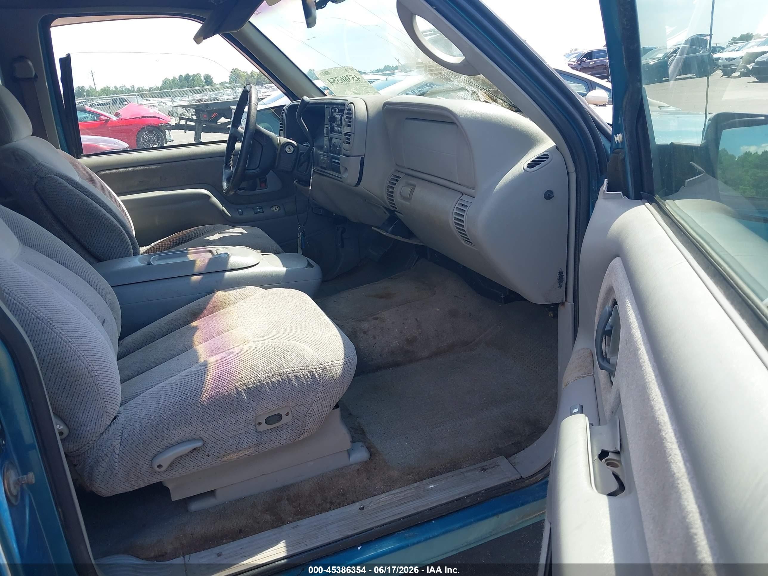 1997 Chevrolet K1500 Fleetside Бирюзовый vin: 2GCEK19R5V1129502
