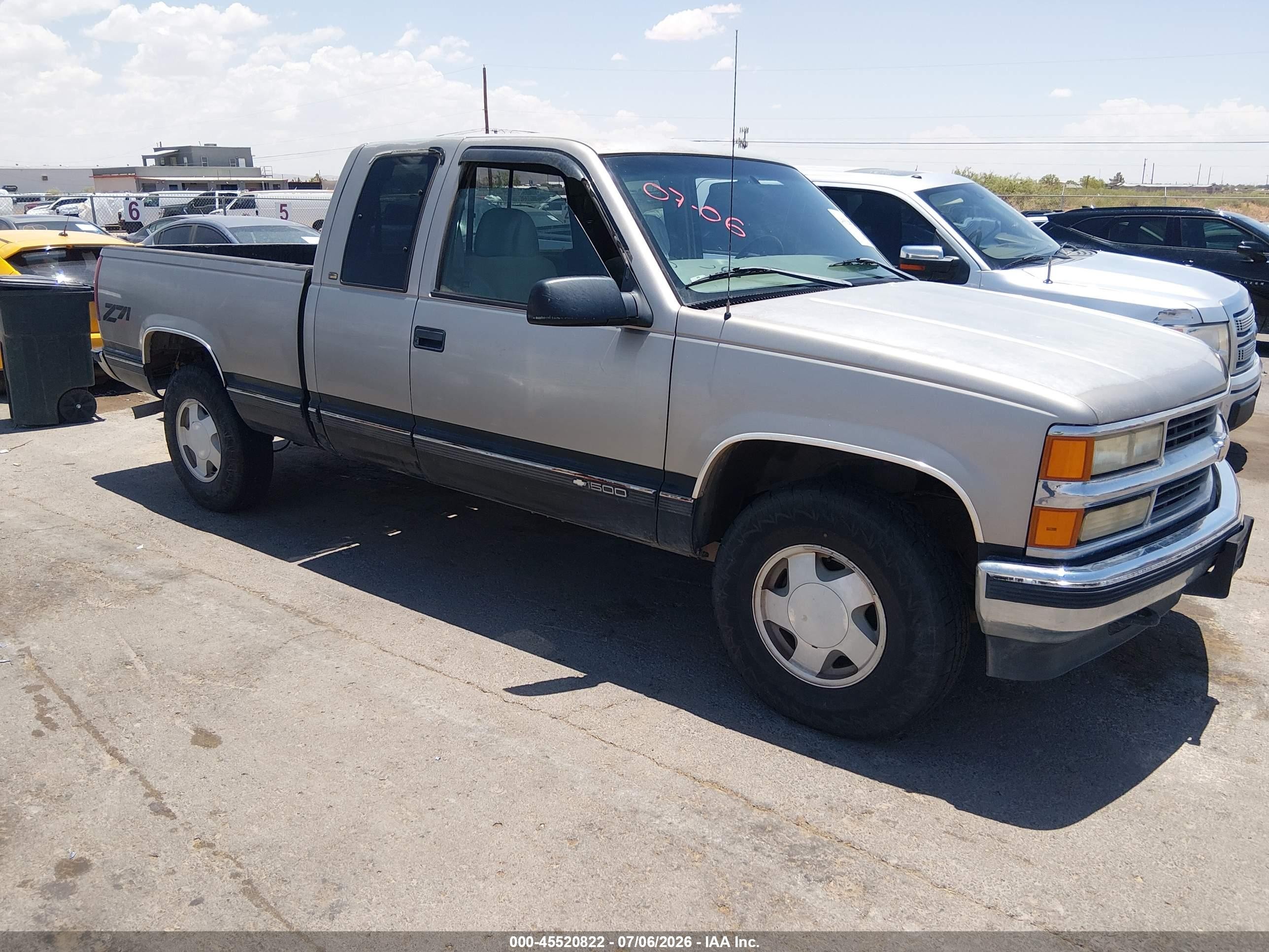1998 Chevrolet C/k 1500 Fleetside Brown vin: 2GCEK19R5W1145247