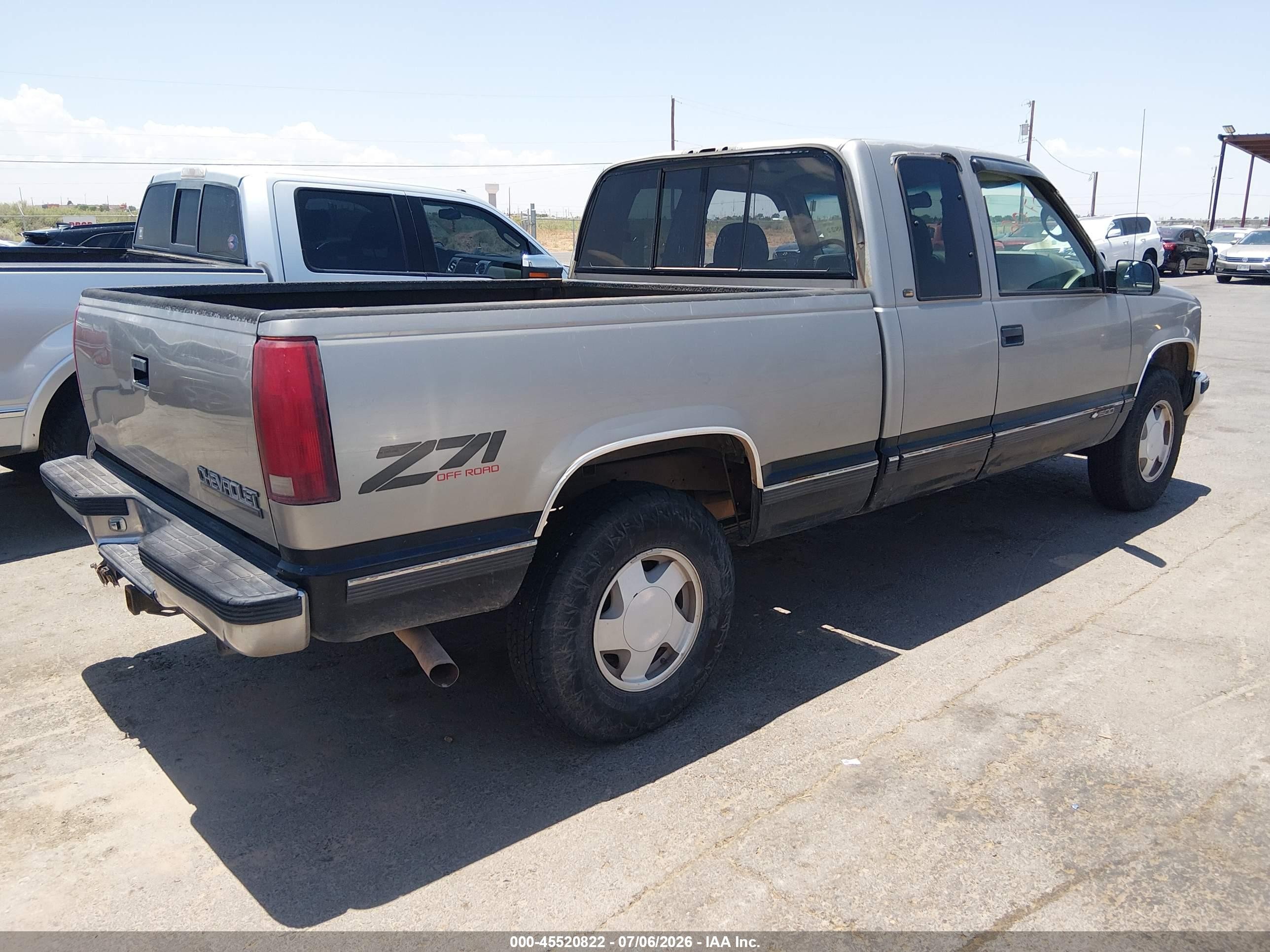 1998 Chevrolet C/k 1500 Fleetside Brown vin: 2GCEK19R5W1145247