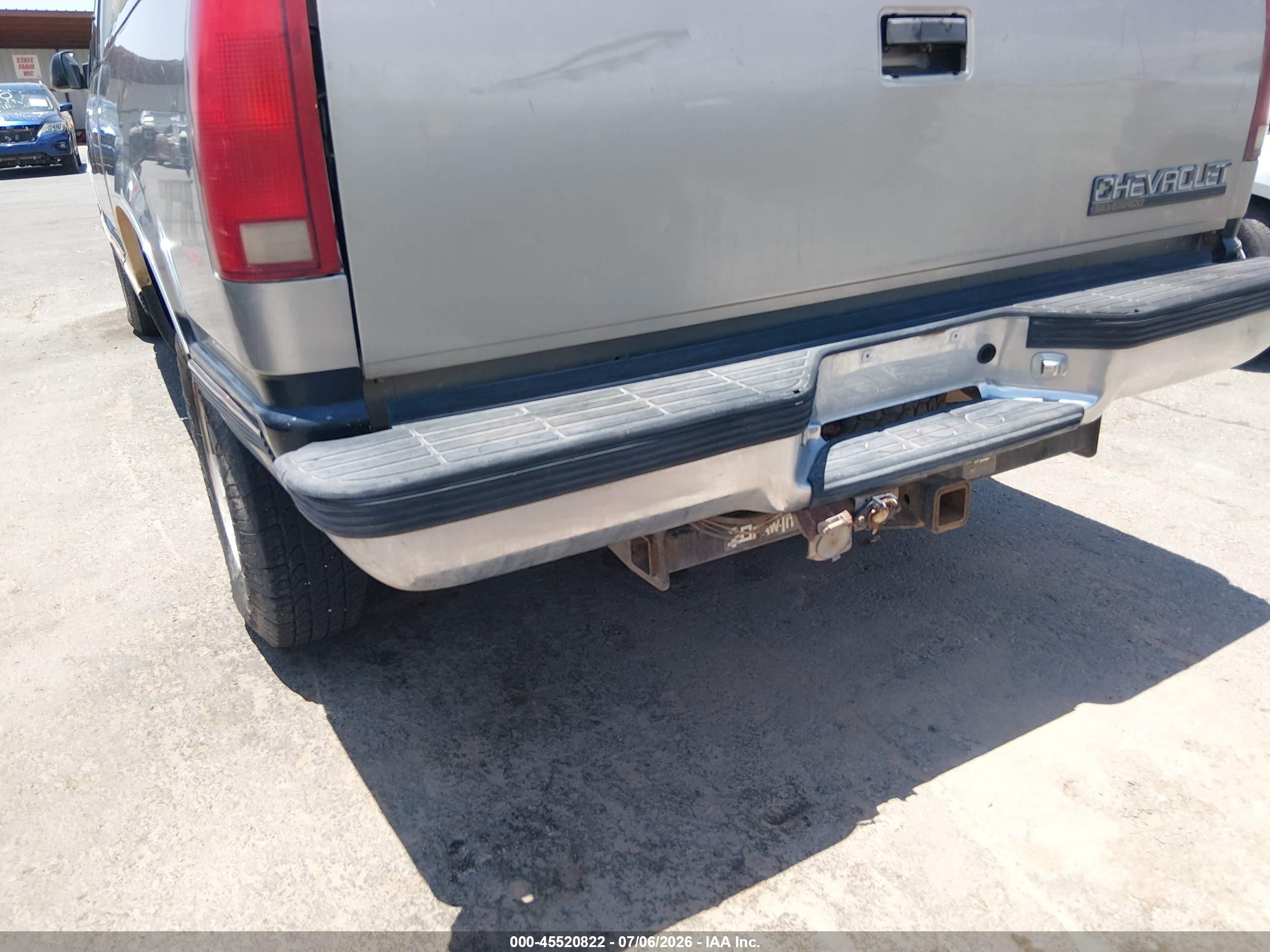 1998 Chevrolet C/k 1500 Fleetside Brown vin: 2GCEK19R5W1145247