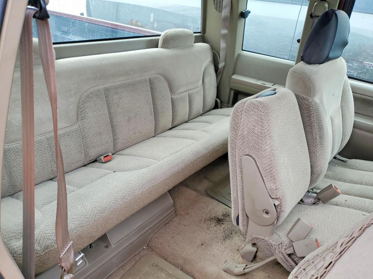 1998 Chevrolet Gmt-400 K1500 Red vin: 2GCEK19R5W1171993