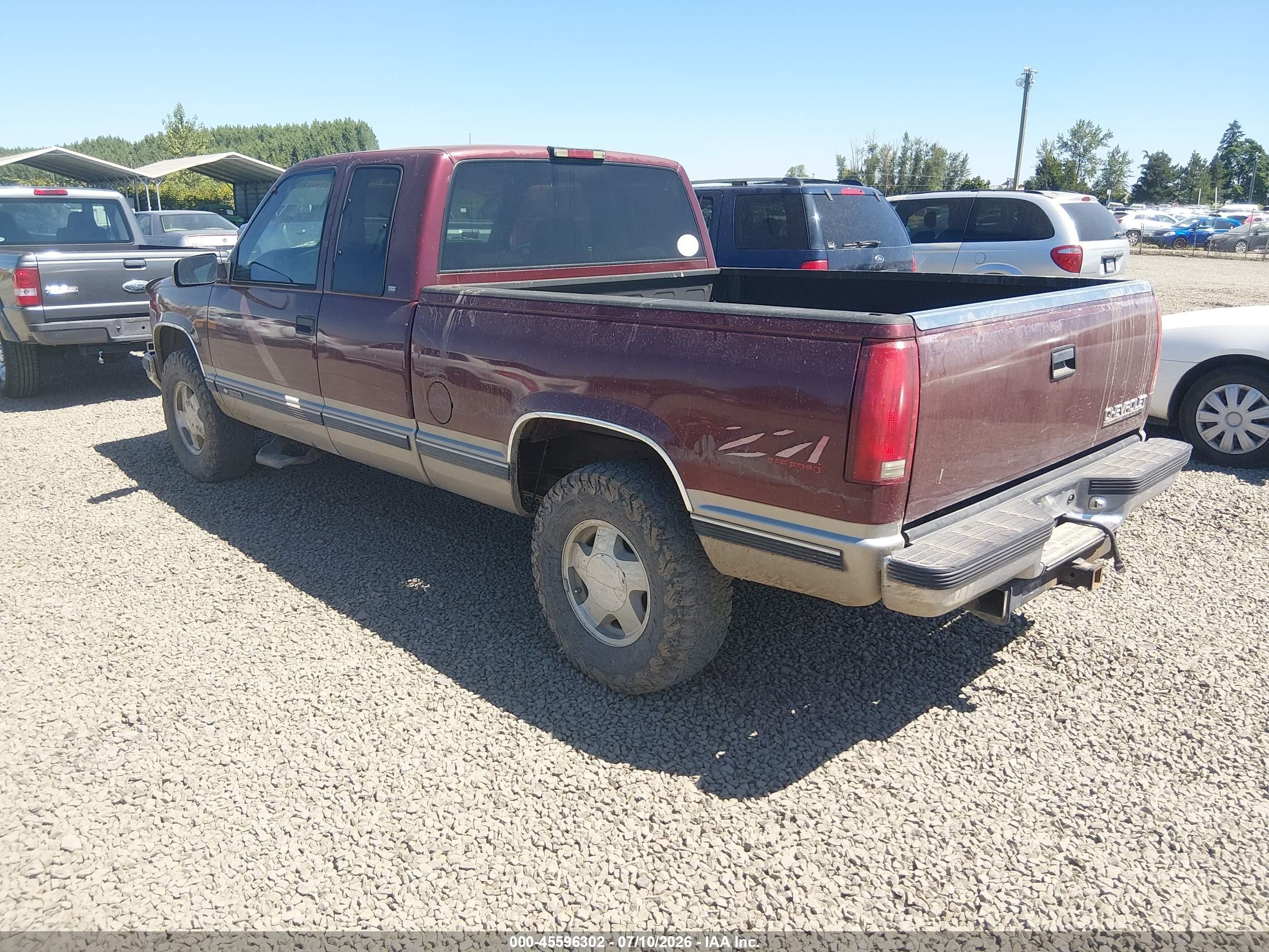 1998 Chevrolet C/k 1500 Fleetside Red vin: 2GCEK19R5W1273729