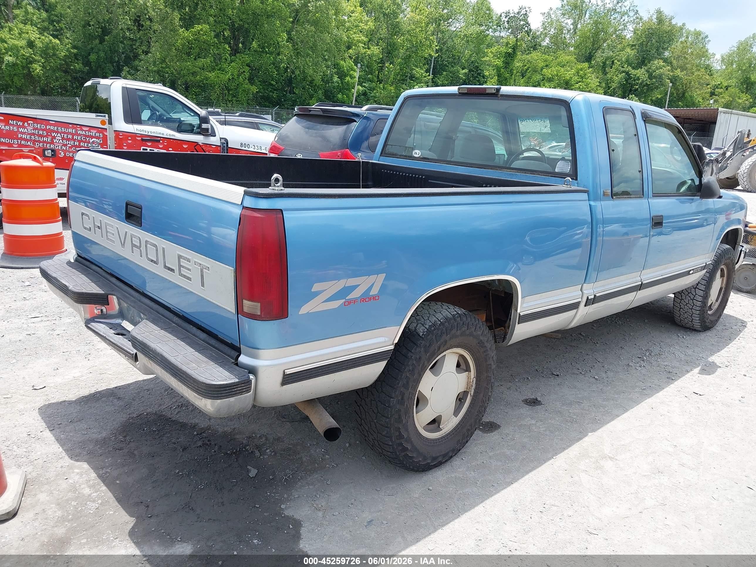 1997 Chevrolet K1500 Fleetside Light Blue vin: 2GCEK19R6V1158815