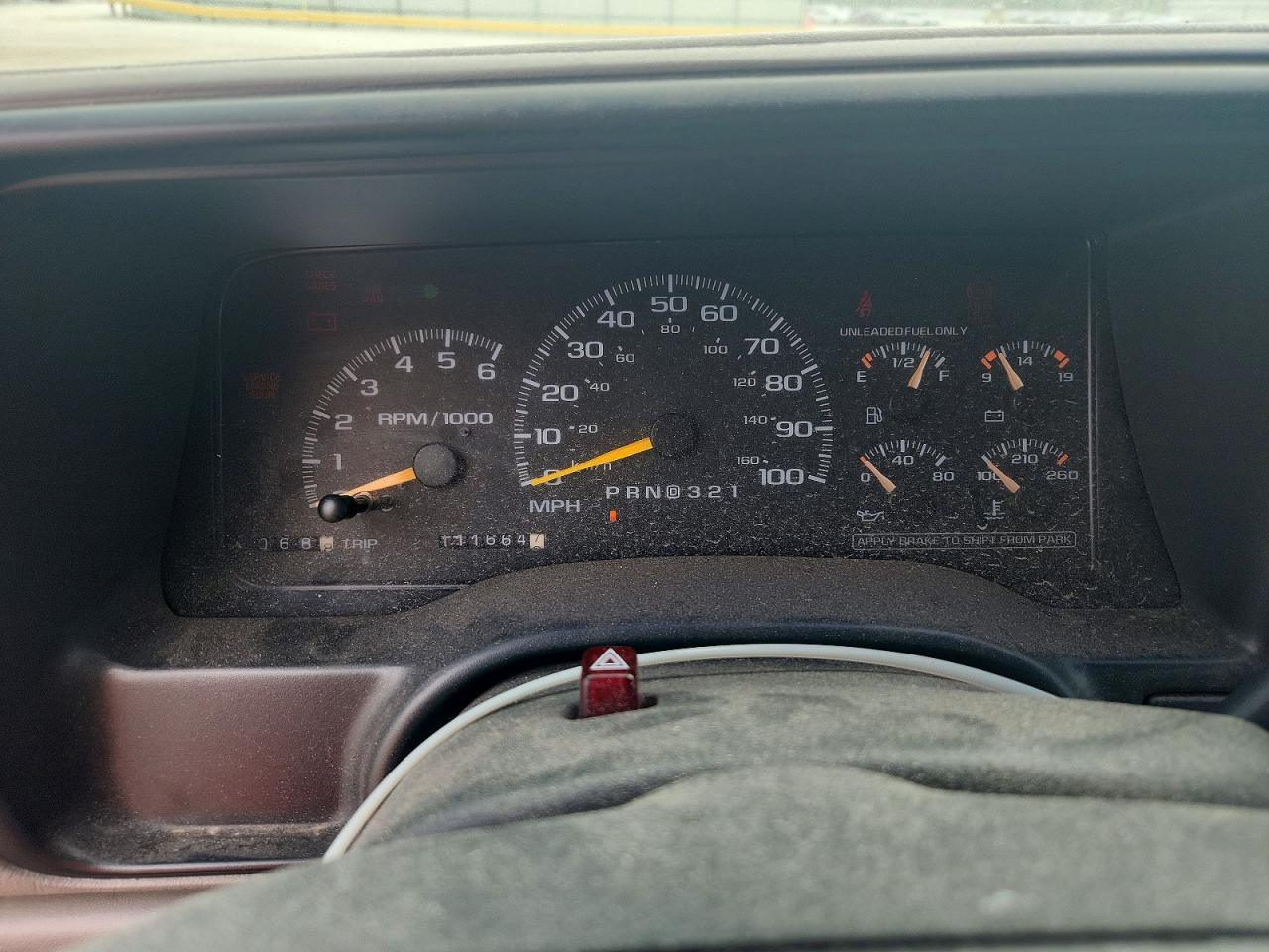 1997 Chevrolet Gmt-400 K1500 White vin: 2GCEK19R6V1235036