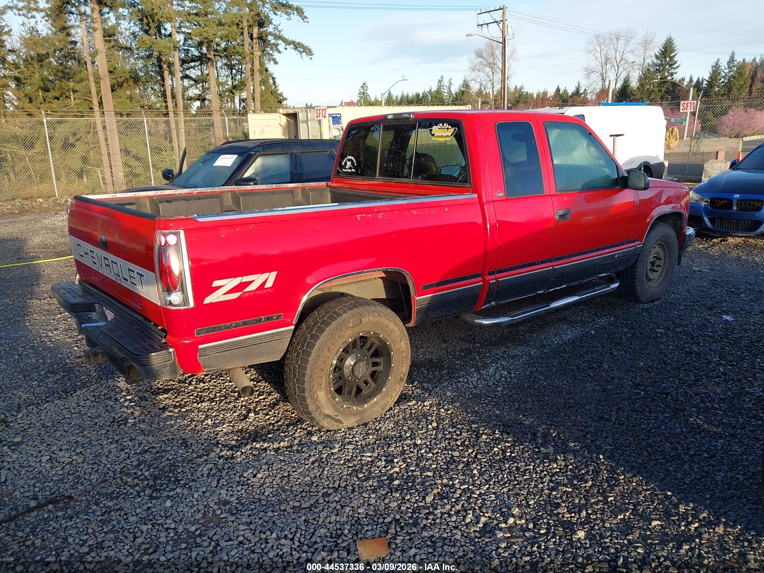 1997 Chevrolet K1500 Fleetside Красный vin: 2GCEK19R6V1277156