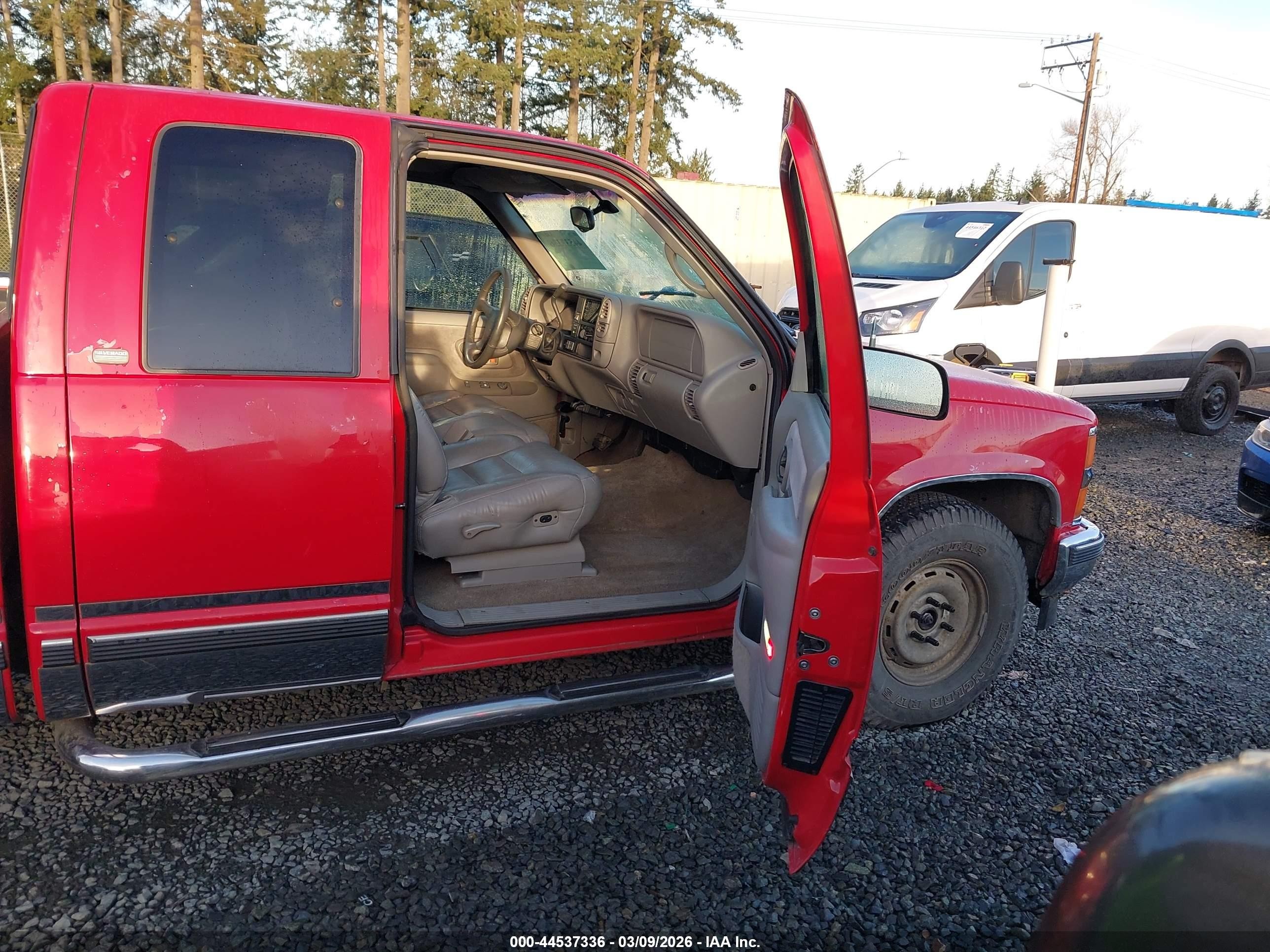 1997 Chevrolet K1500 Fleetside Красный vin: 2GCEK19R6V1277156