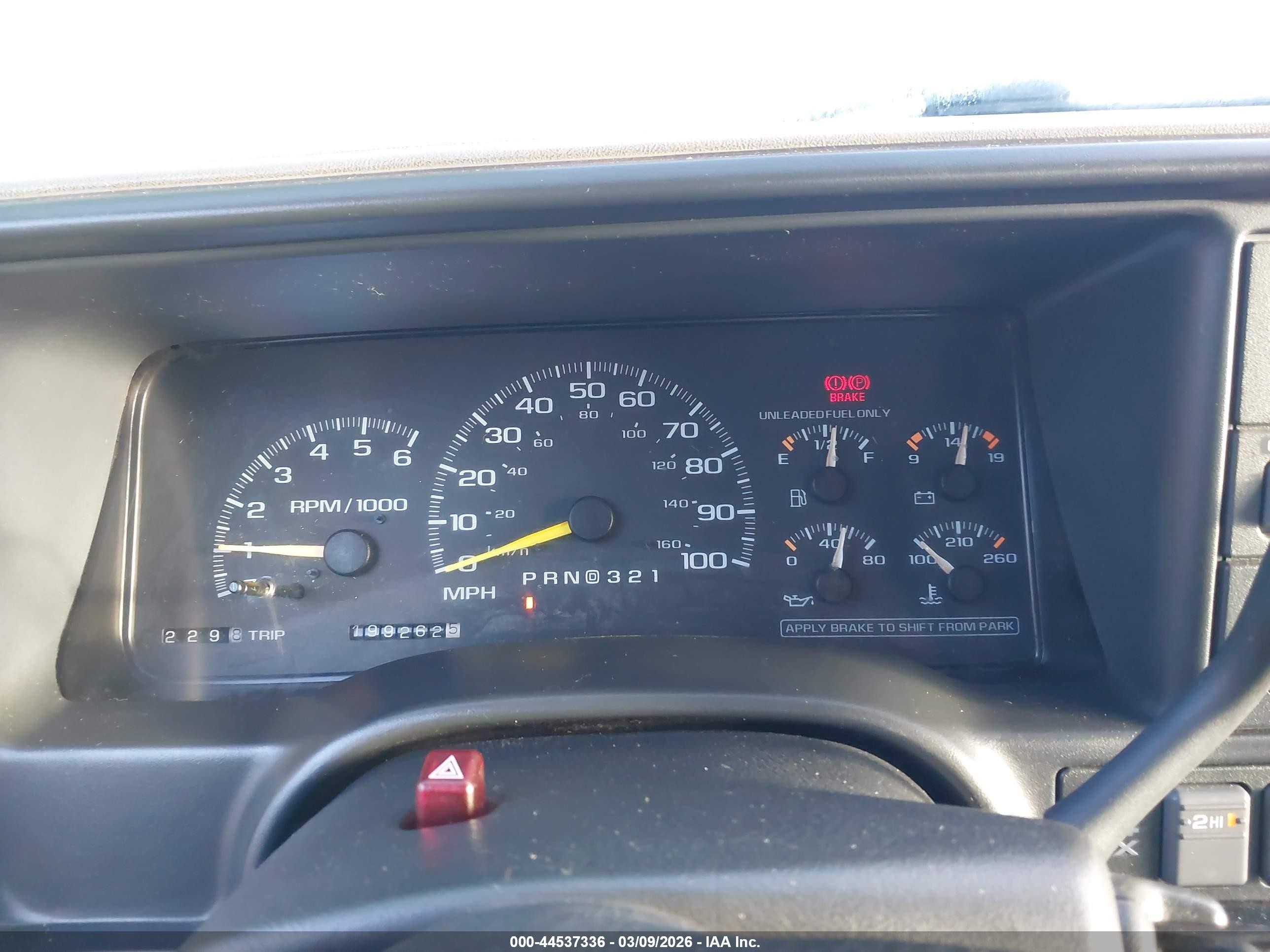 1997 Chevrolet K1500 Fleetside Красный vin: 2GCEK19R6V1277156