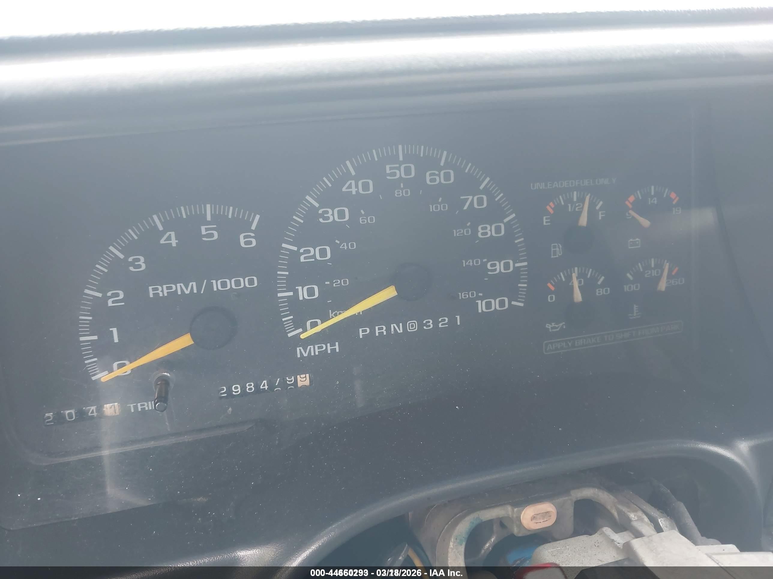 1997 Chevrolet K1500 Fleetside Белый vin: 2GCEK19R6V1282101