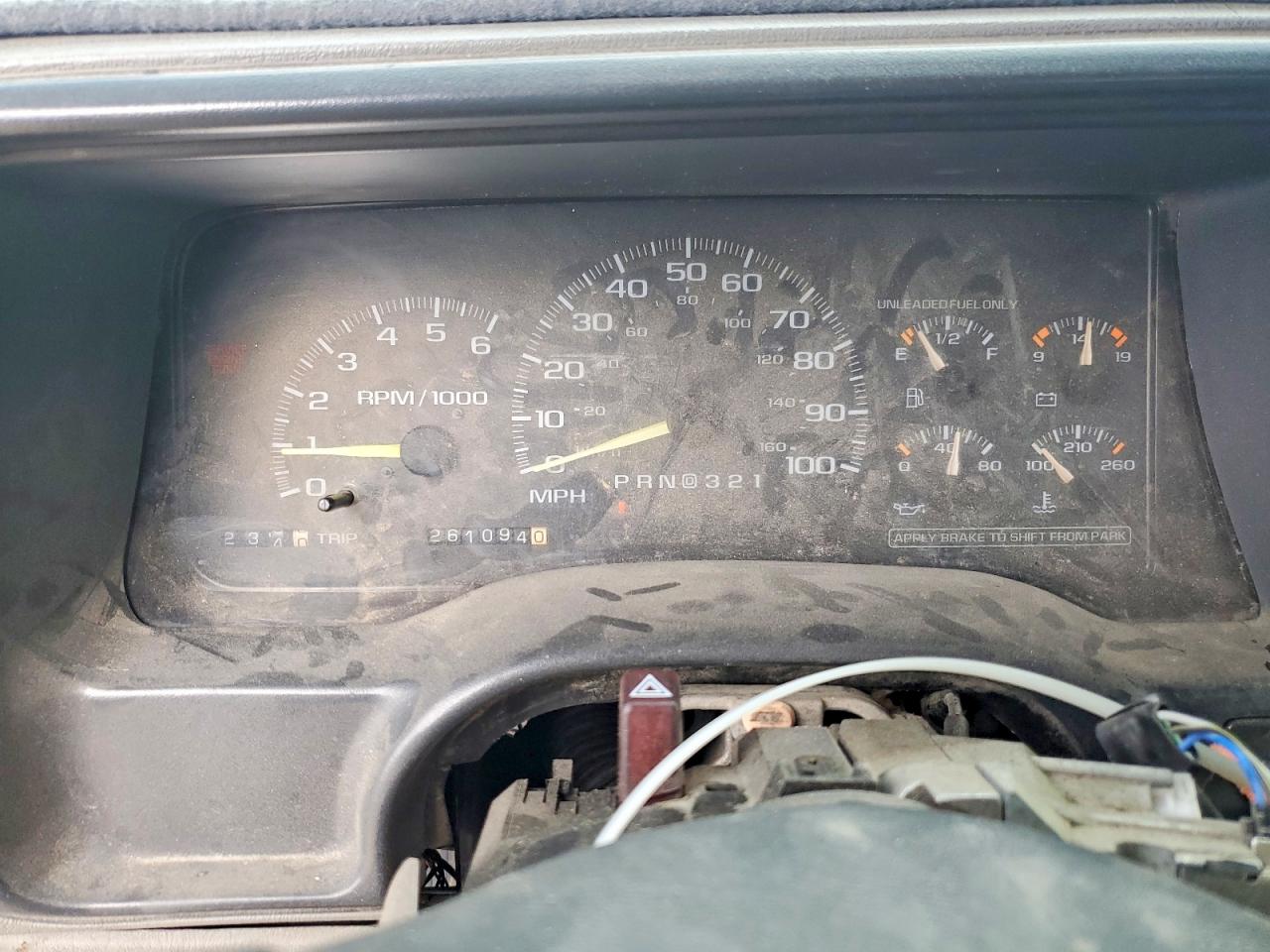 1998 Chevrolet Gmt-400 K1500 Black vin: 2GCEK19R6W1140042
