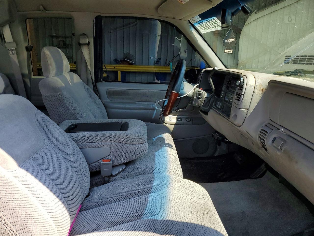 1998 Chevrolet Gmt-400 K1500 Blue vin: 2GCEK19R7W1224581