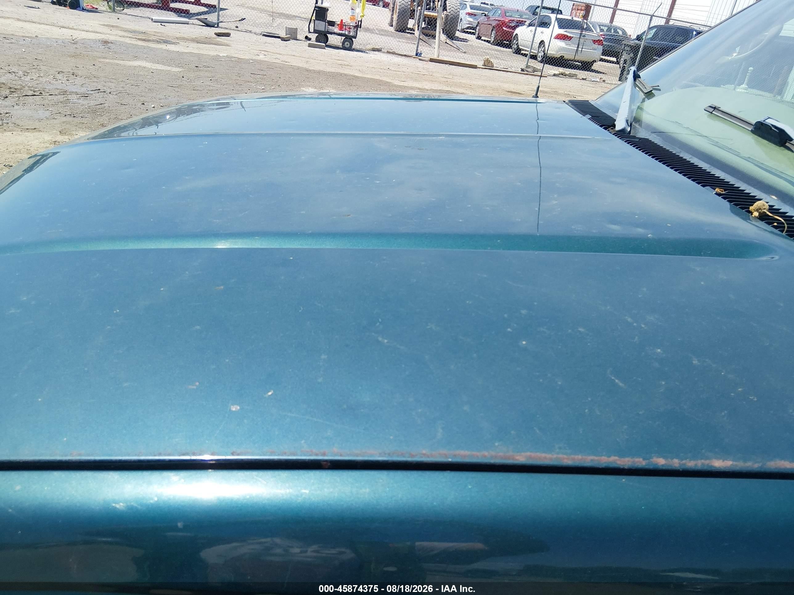 1998 Chevrolet C/k 1500 Fleetside Green vin: 2GCEK19R9W1126071