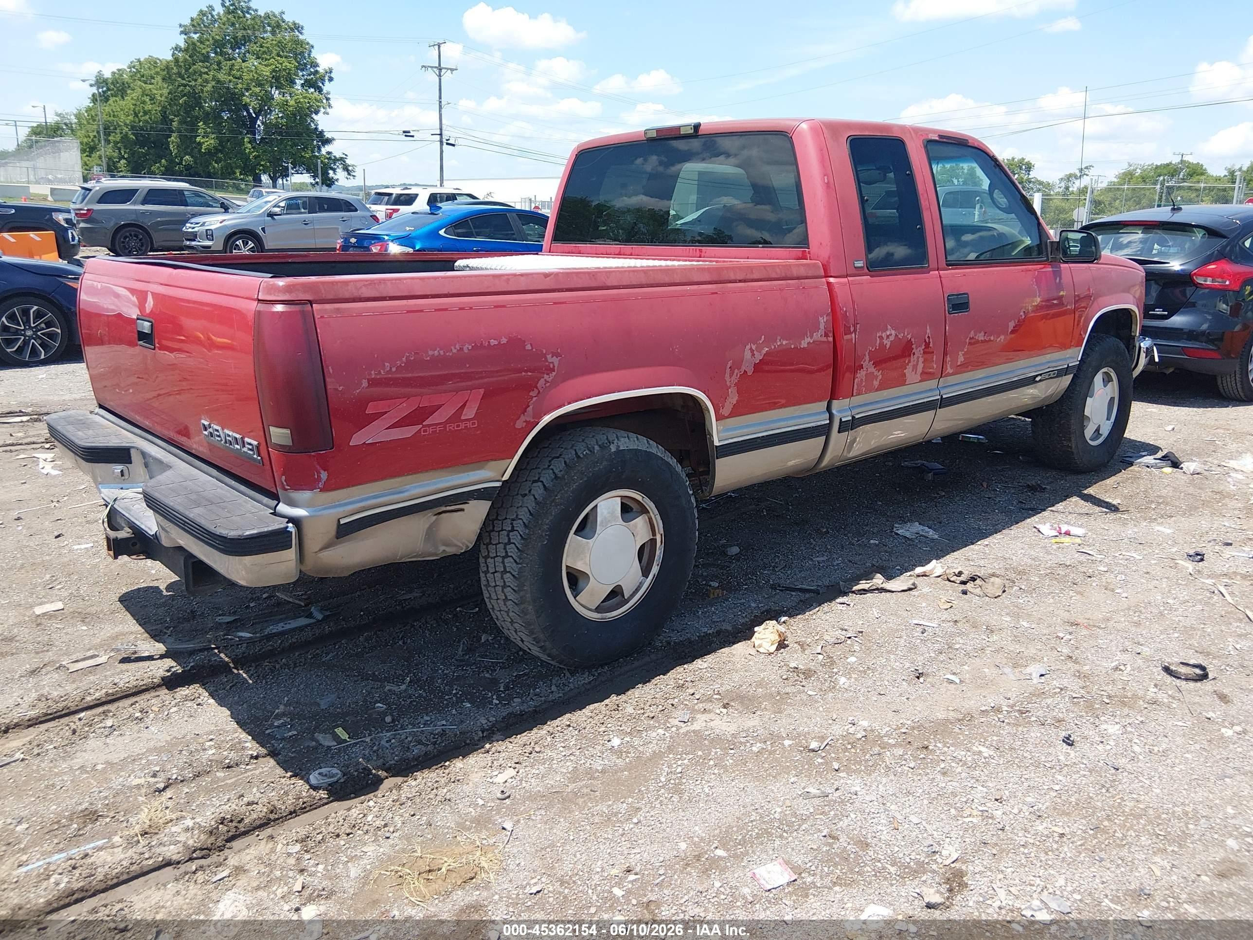 1998 Chevrolet C/k 1500 Fleetside Red vin: 2GCEK19R9W1141038