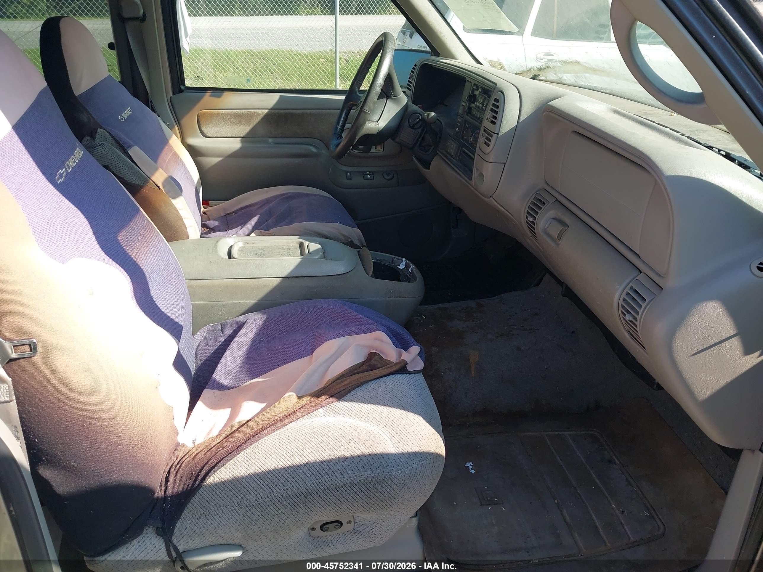 1998 Chevrolet C/k 1500 Fleetside Золотой vin: 2GCEK19R9W1276312