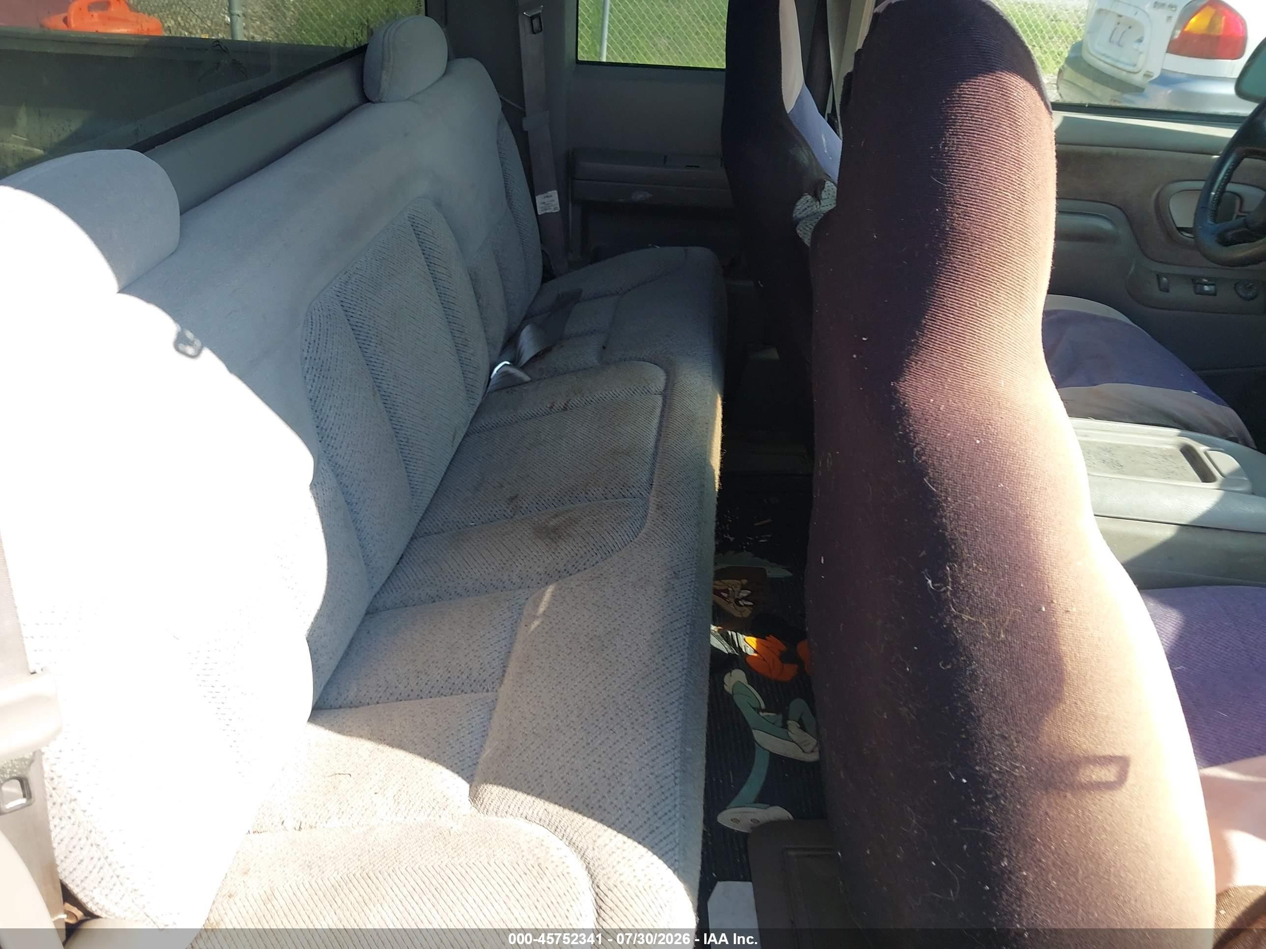 1998 Chevrolet C/k 1500 Fleetside Золотой vin: 2GCEK19R9W1276312