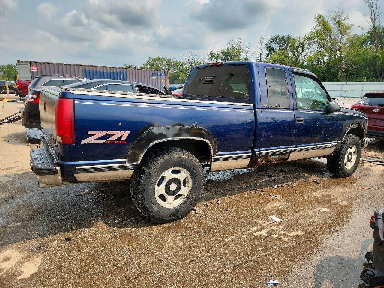 1998 Chevrolet Gmt-400 K1500 Blue vin: 2GCEK19RXW1143963