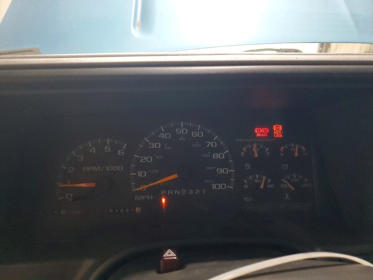 1998 Chev Chevy1500 White vin: 2GCEK19RXW1247319