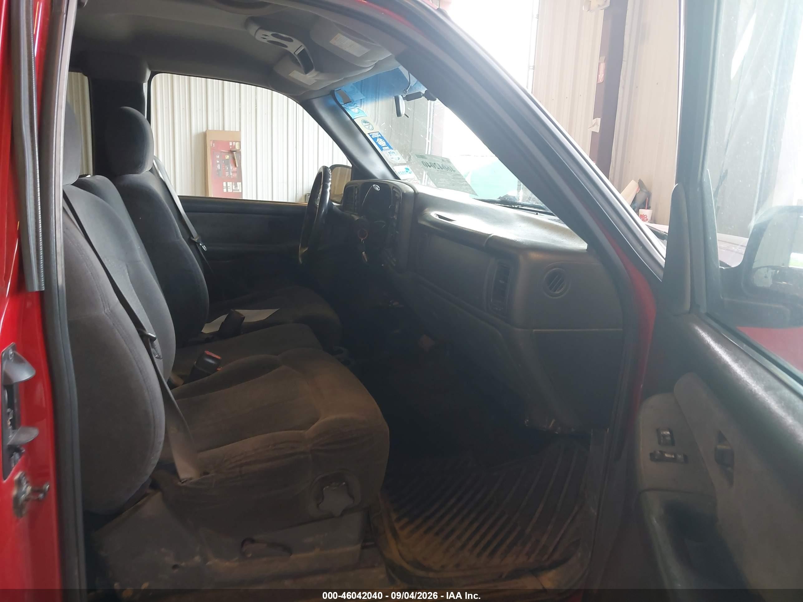 2002 Chevrolet Silverado 1500 Ls/lt Red vin: 2GCEK19T021145808