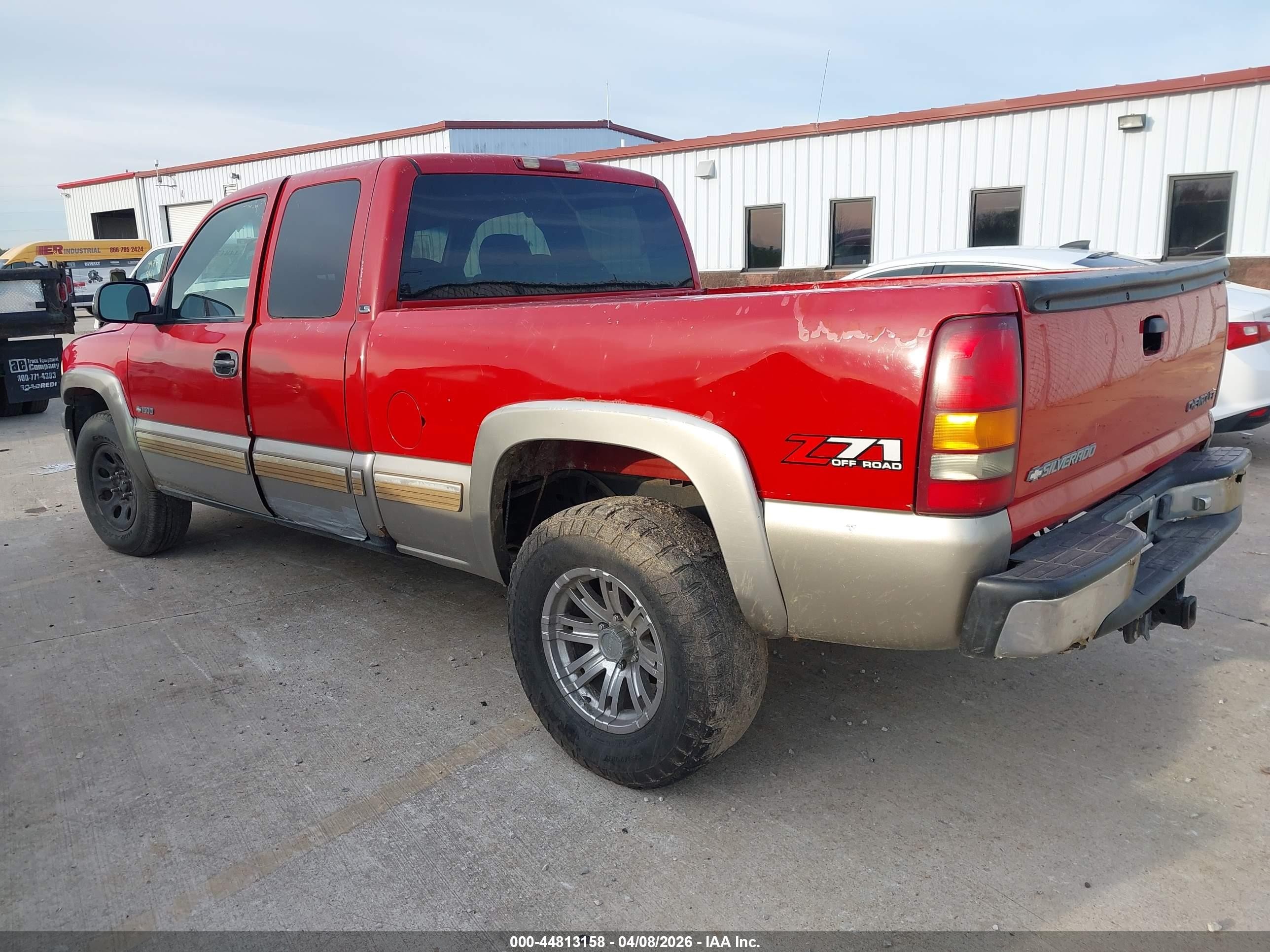 2002 Chevrolet Silverado 1500 Ls Красный vin: 2GCEK19T021147817