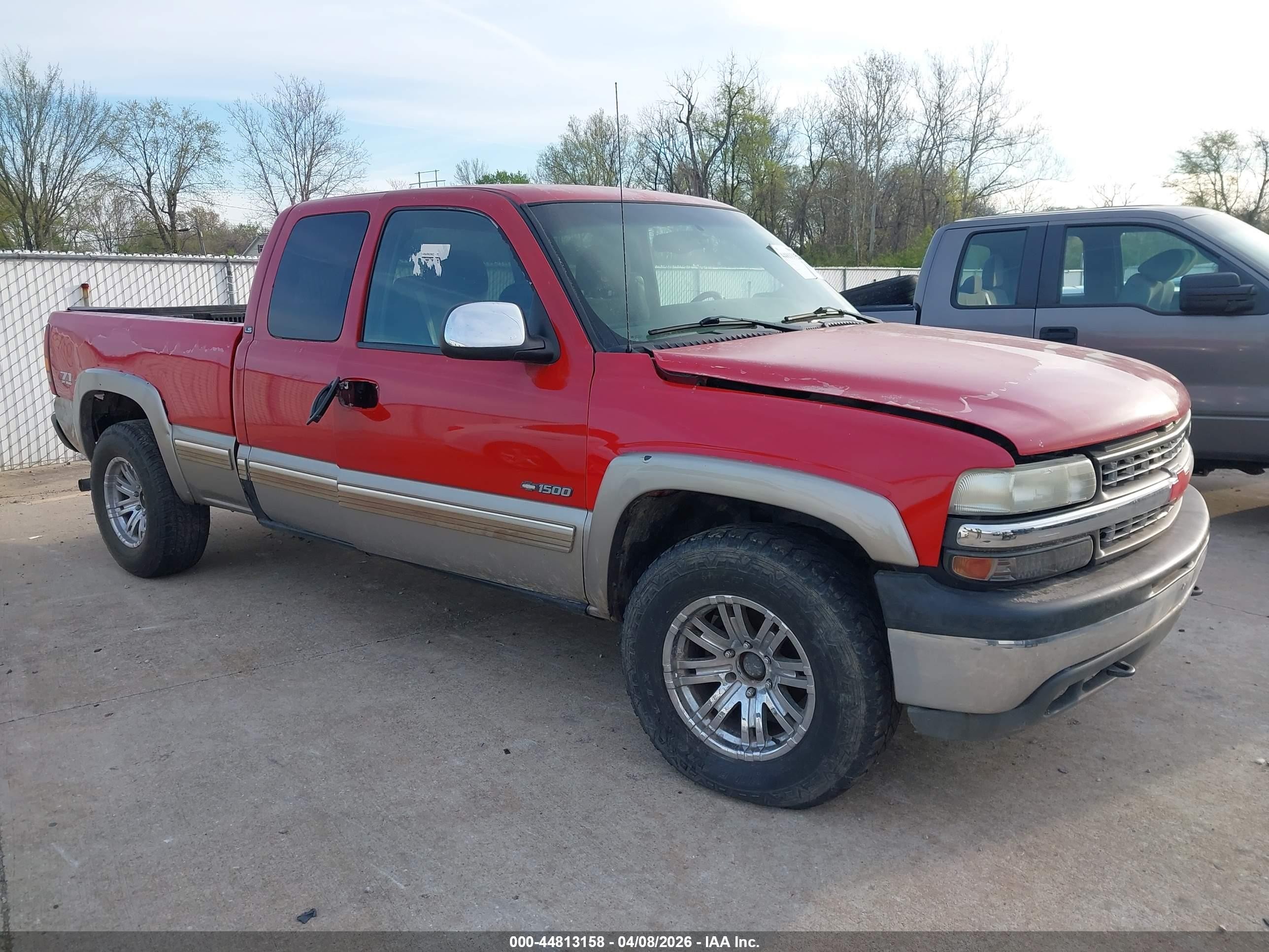 2002 Chevrolet Silverado 1500 Ls Красный vin: 2GCEK19T021147817